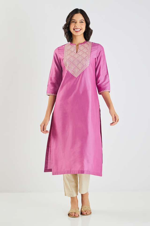 Solid-Blended-Fabric-Collared-Women-s-Kurta