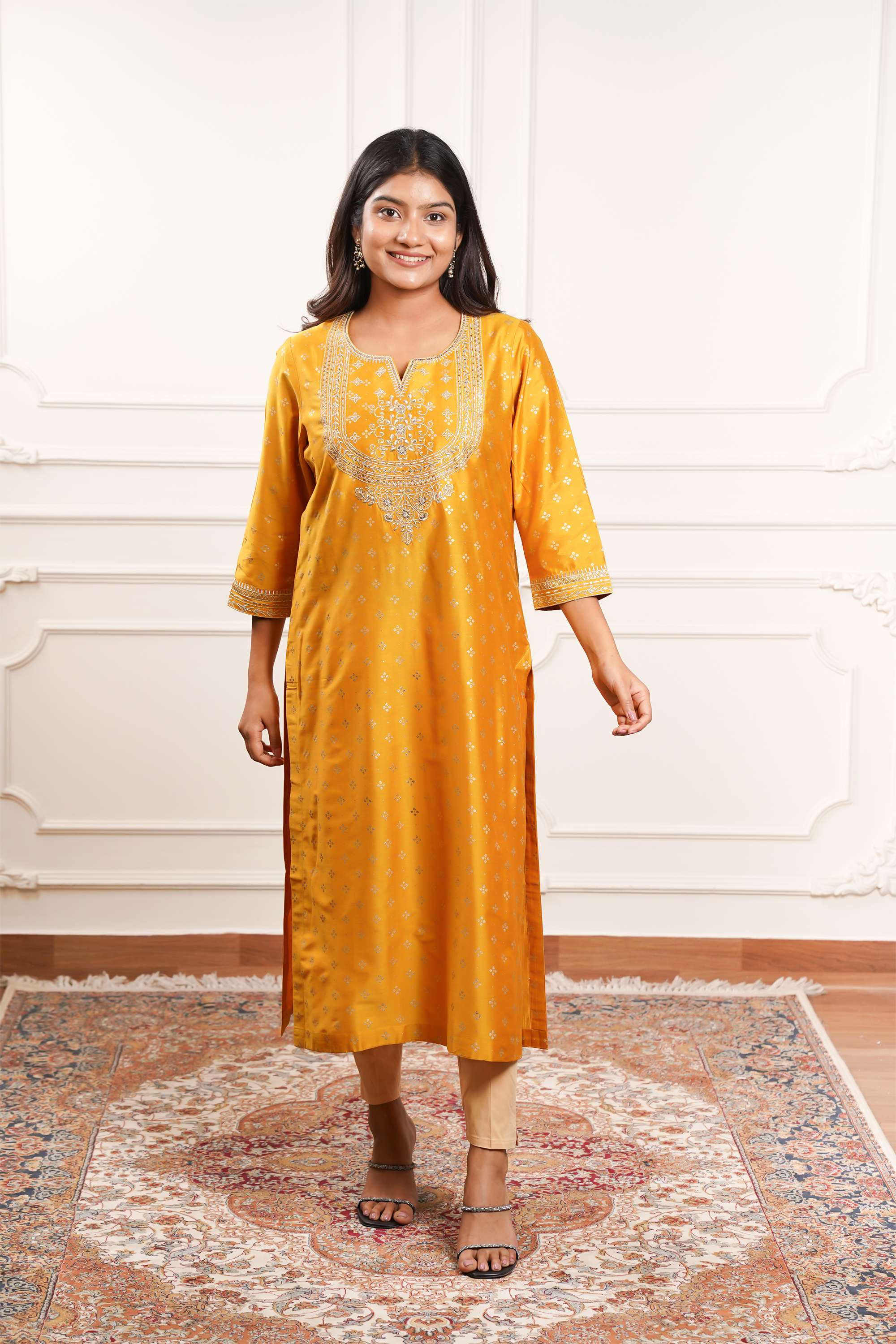 Embellished-Polyester-Y-Neck-Women-Casual-Wear-Kurta