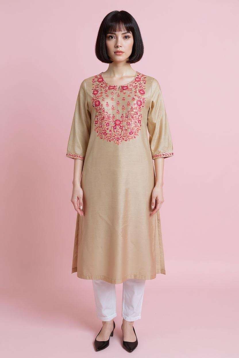 Embroidered-Blended-Fabric-Round-Neck-Women-Fusion-Wear-Kurta