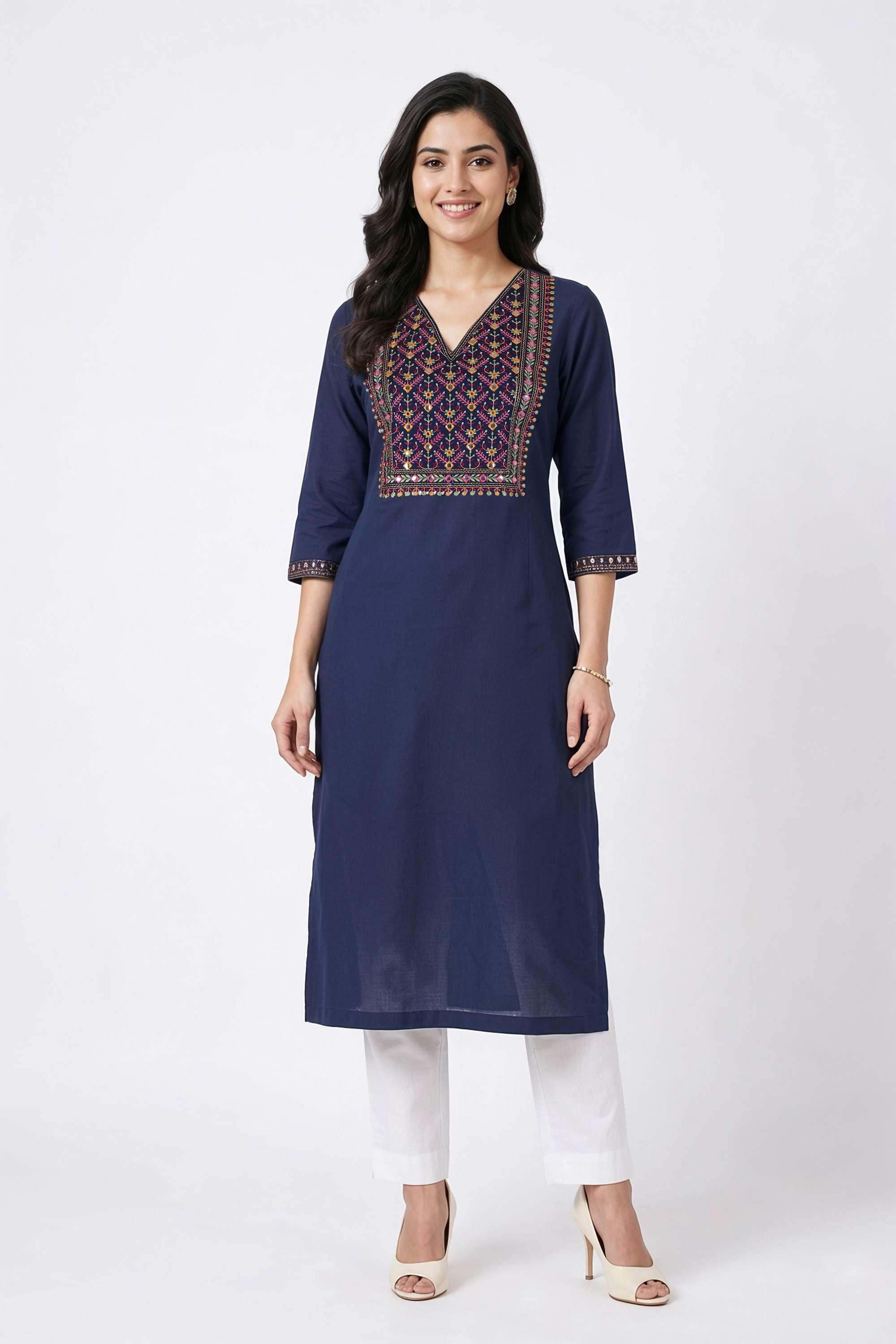 Floral-Blended-Fabric-V-Neck-Women-Fusion-Wear-Kurta