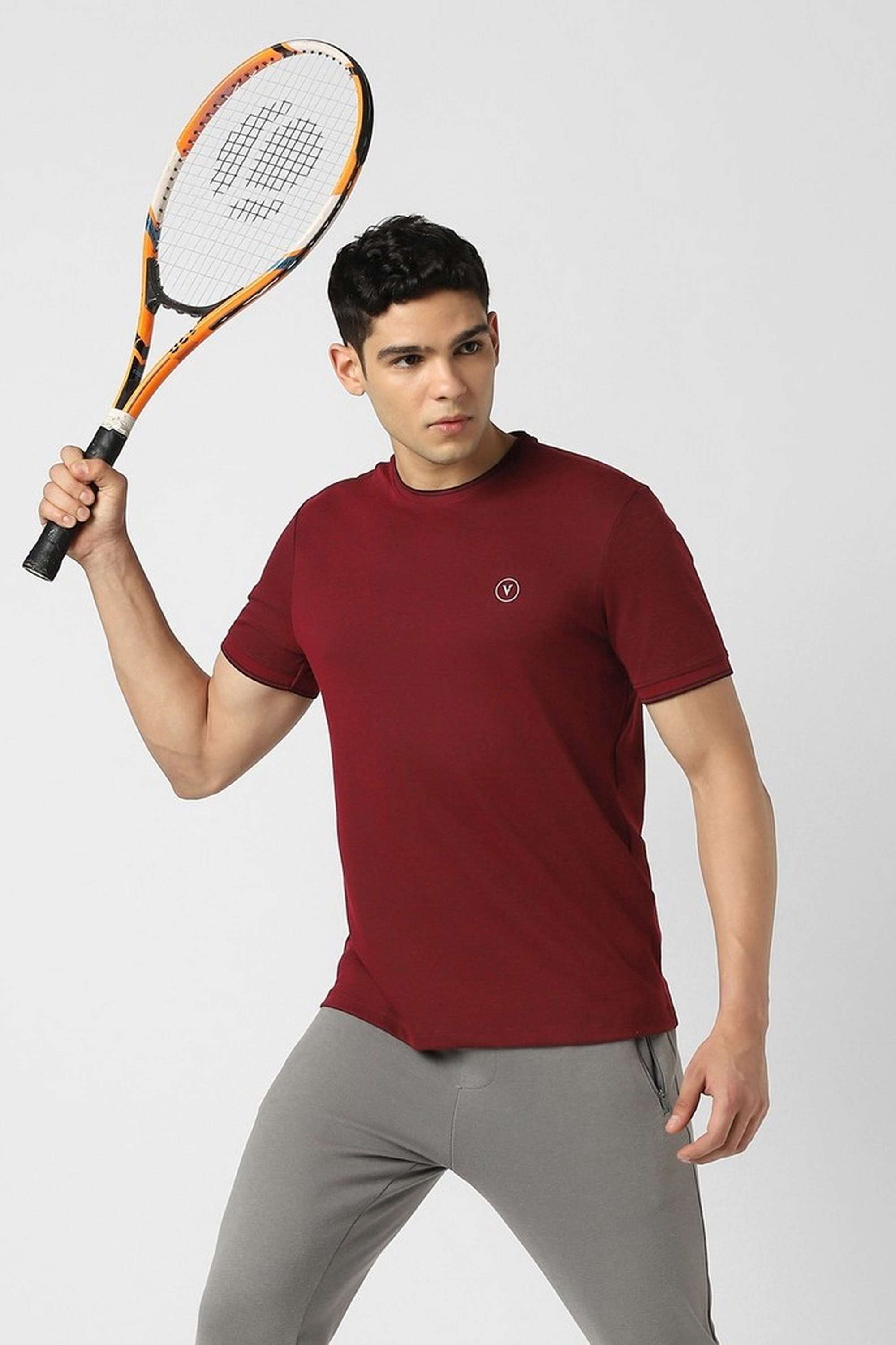 Solid-Blended-Fabric-Regular-Fit-Men-T-Shirt