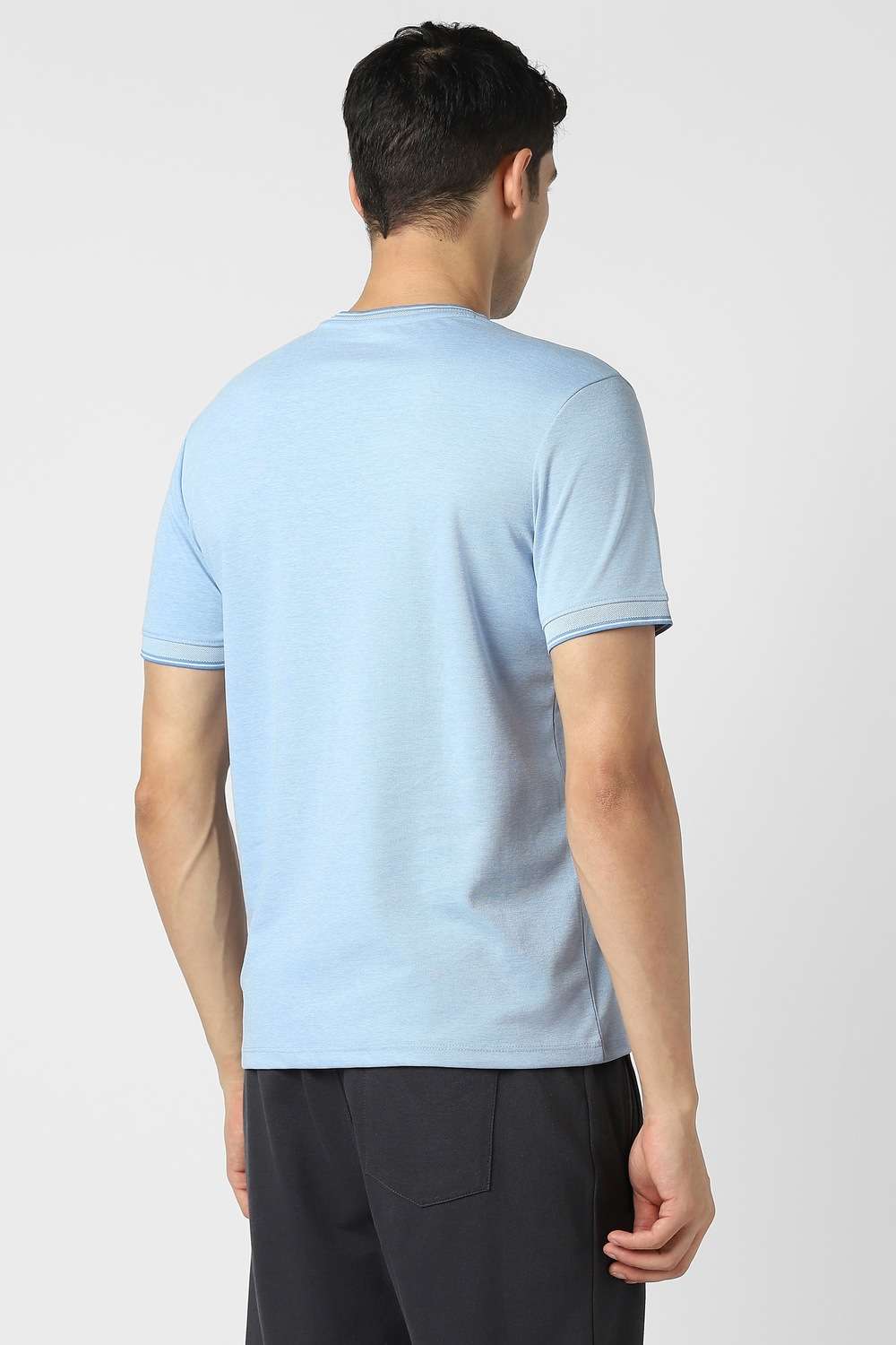 Solid-Blended-Fabric-Regular-Fit-Men-T-Shirt