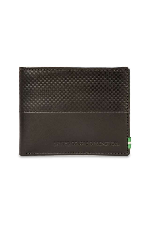Textured-Leather-Men-s-Wallet