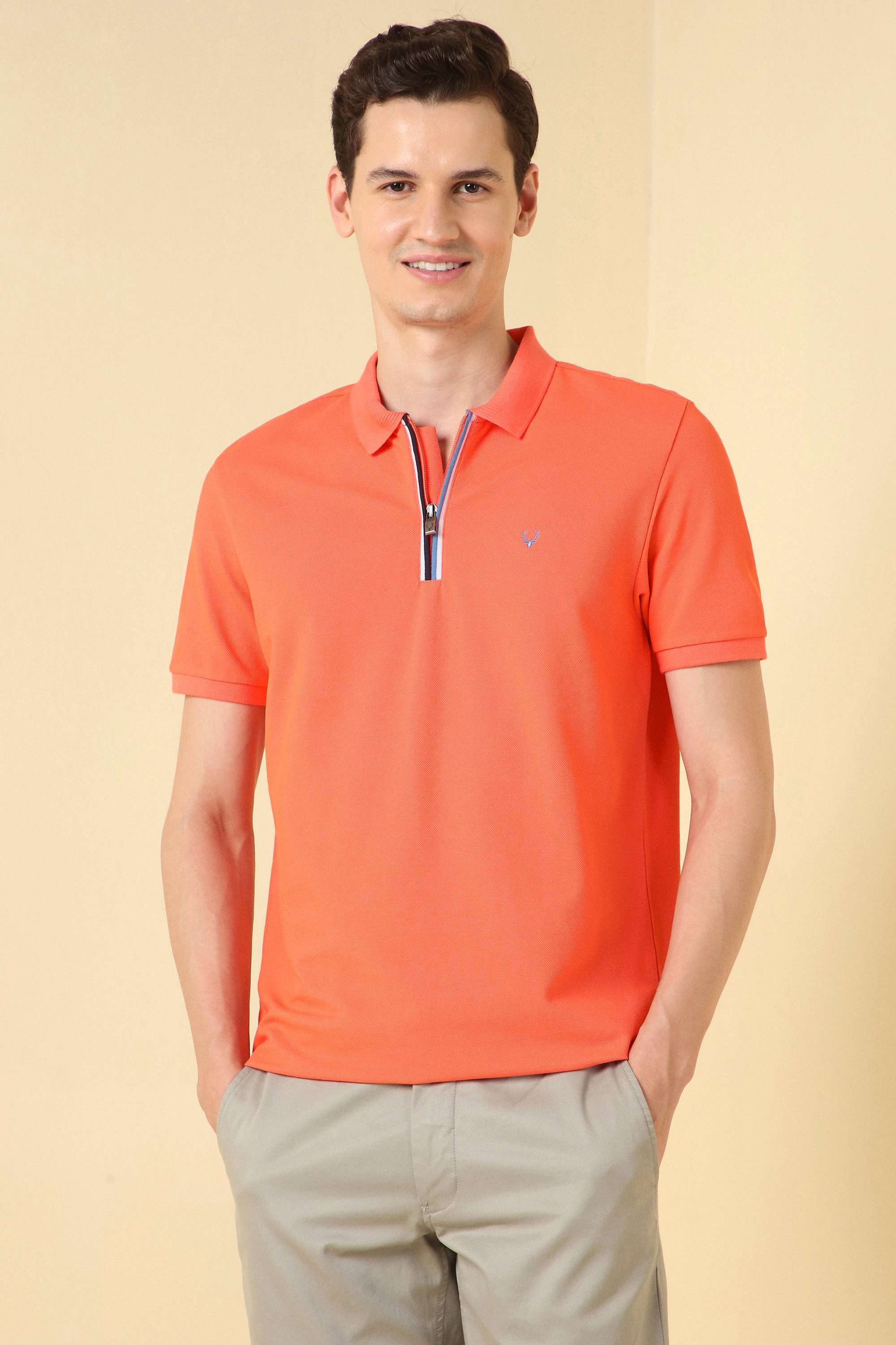 Solid-Blended-Fabric-Regular-Fit-Men-Polo-T-Shirt