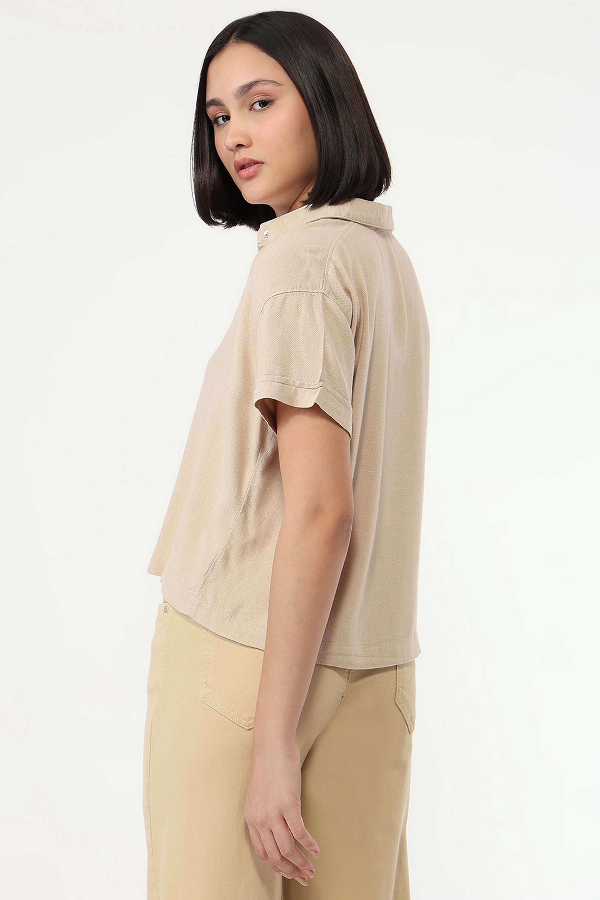 Solid-Collared-Blended-Fabric-Women-s-Casual-Wear-Shirt