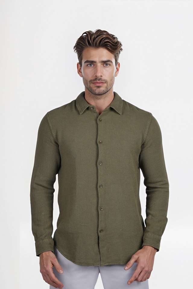 Solid-Cotton-Regular-Fit-Men-s-Casual-Wear-Shirt
