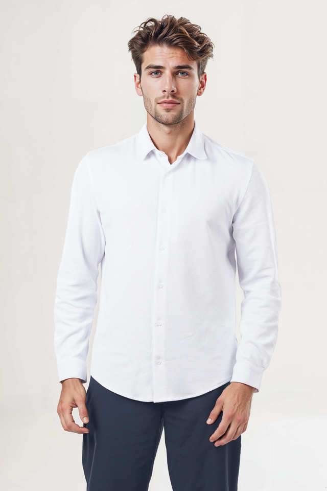 Solid-Polyester-Cotton-Regular-Fit-Men-s-Casual-Wear-Shirt