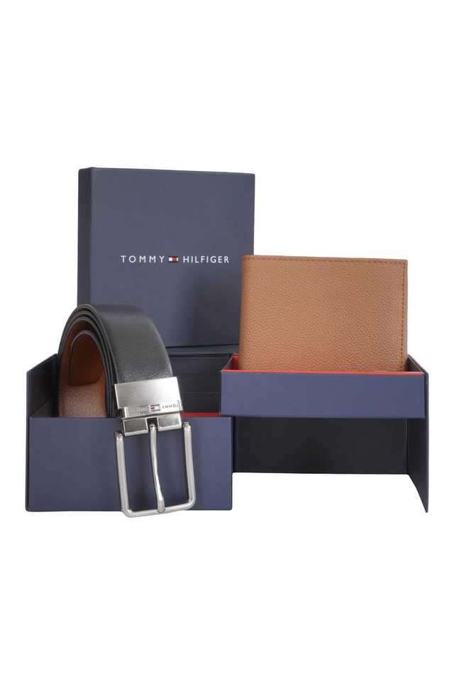 Textured-Leather-Men-s-Gift-Set