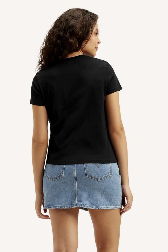 Buy Levis Black Graphic Print Cotton Relaxed Fit Women's T-Shirt