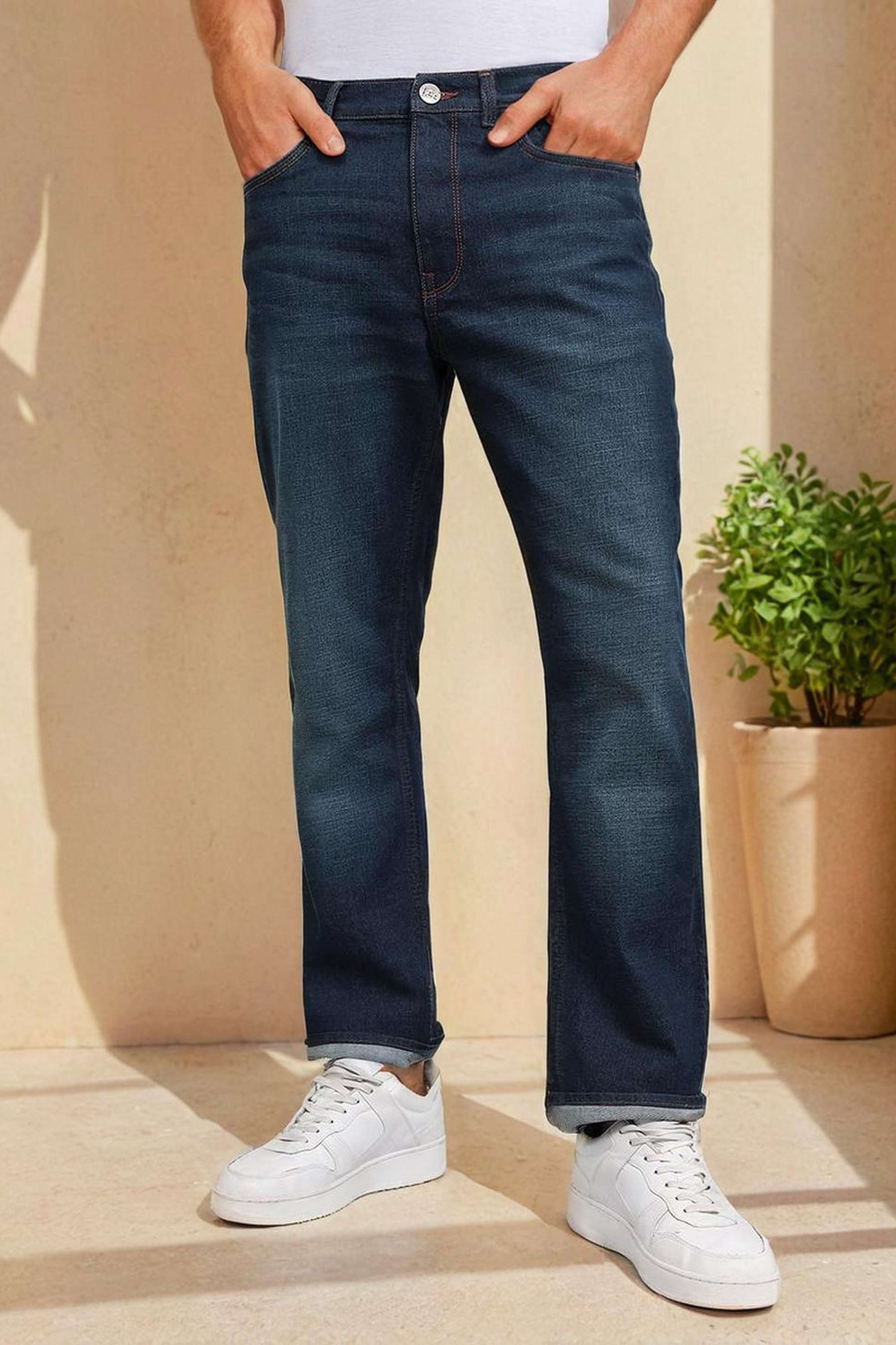 Light-Wash-Casual-Wear-Straight-Fit-Men-s-Jeans