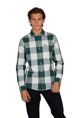 Solid-Blended-Fabric-Regular-Fit-Men-s-Casual-Shirt
