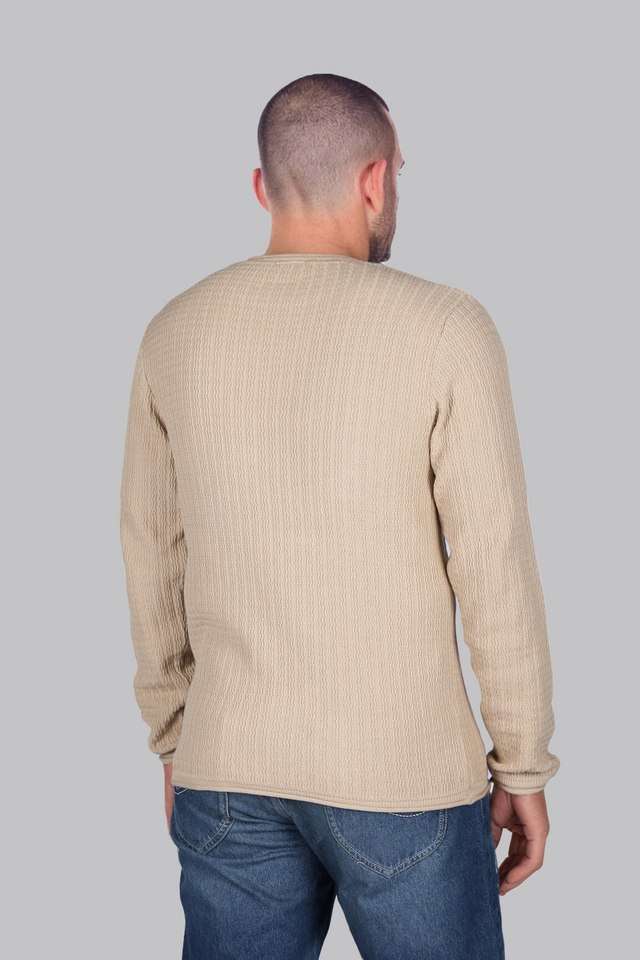 Textured-Cotton-Regular-Fit-Men-T-Shirt