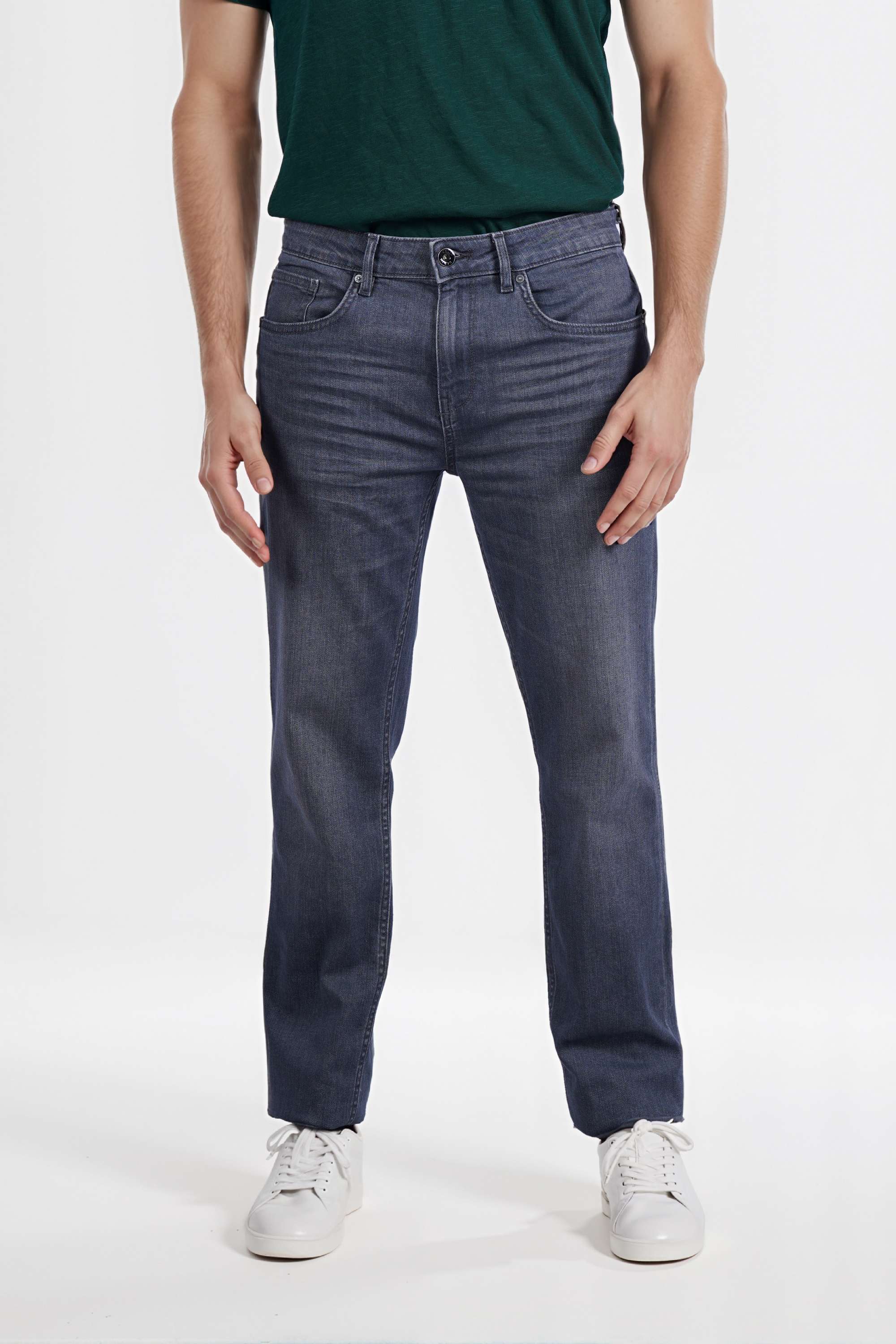 Whiskering-Cotton-Blend-Straight-Fit-Men-s-Jeans