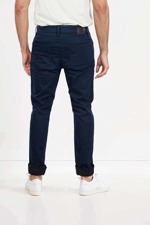 Light-Wash-Cotton-Blend-Slim-Fit-Men-s-Jeans