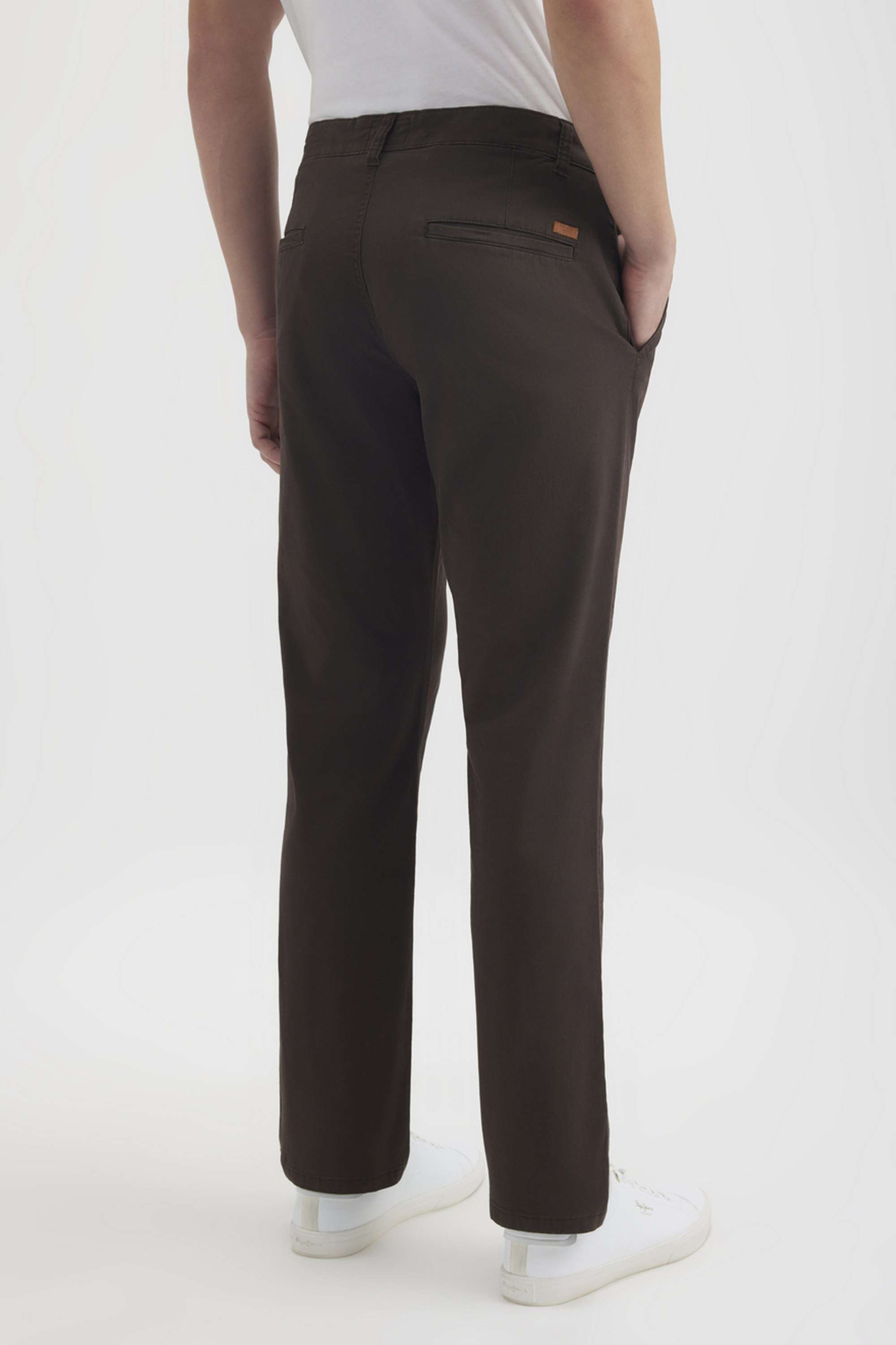 Solid-Blended-Fabric-Straight-Fit-Men-Trousers