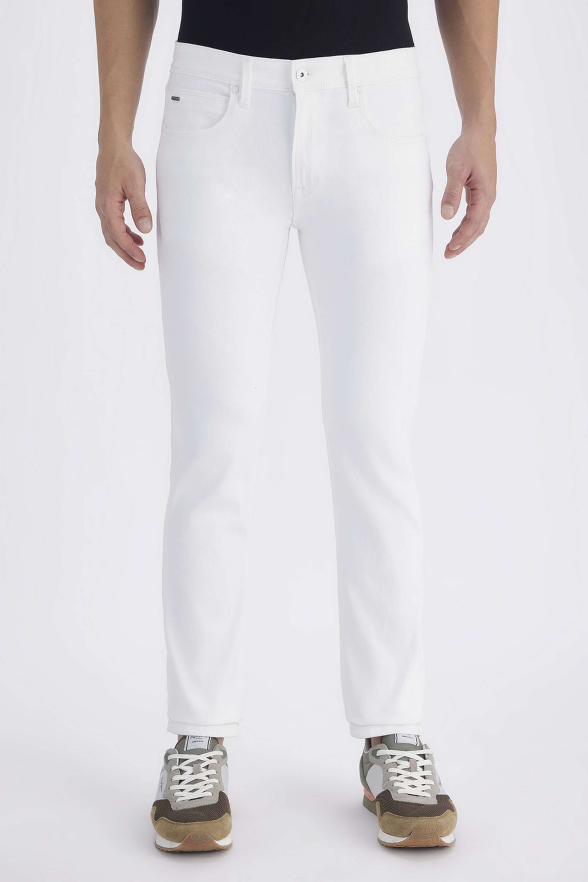 Light-Wash-Polyester-Cotton-Slim-Fit-Men-s-Jeans