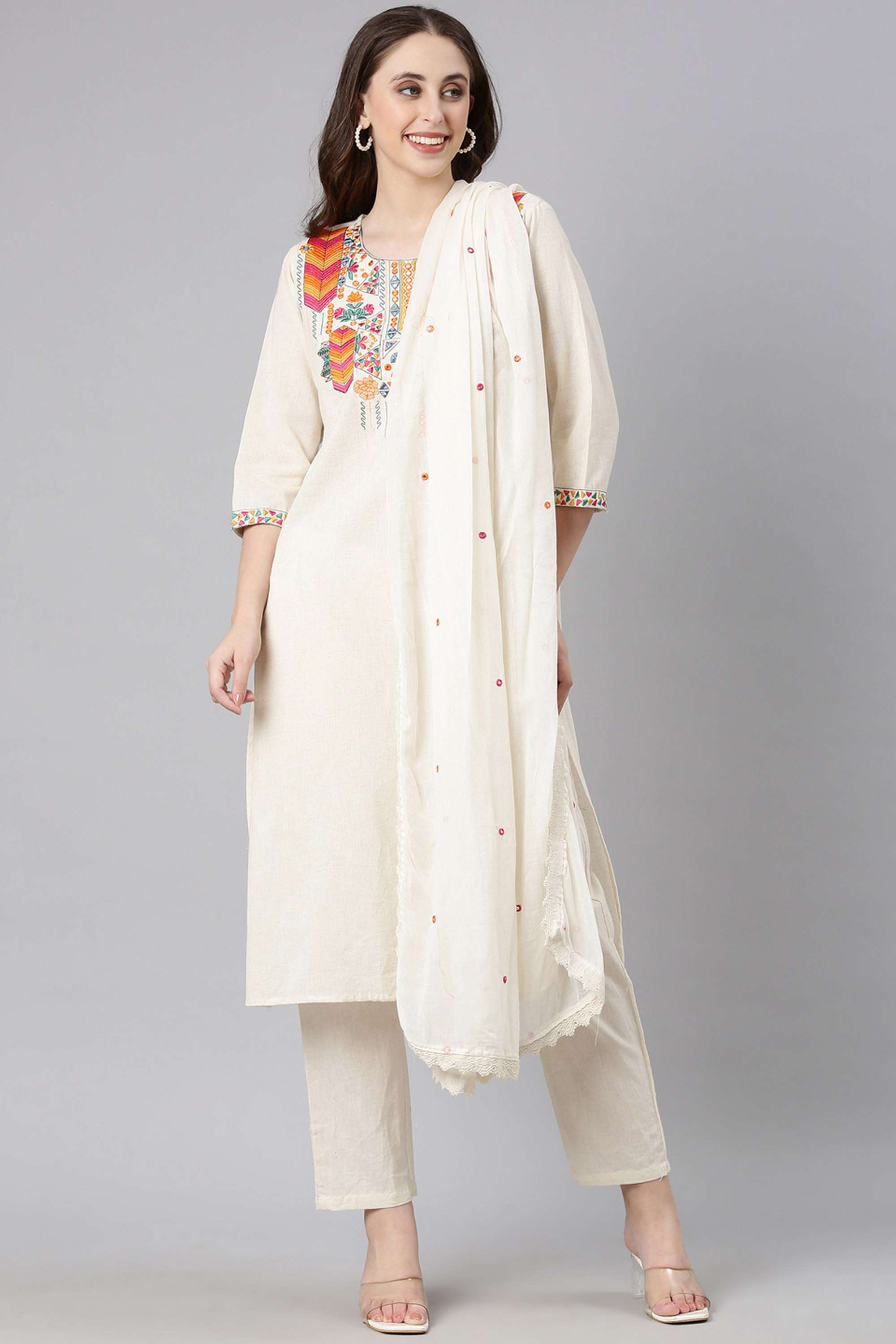 Embellished-Linen-Straight-Fit-Women-s-Kurta-Set