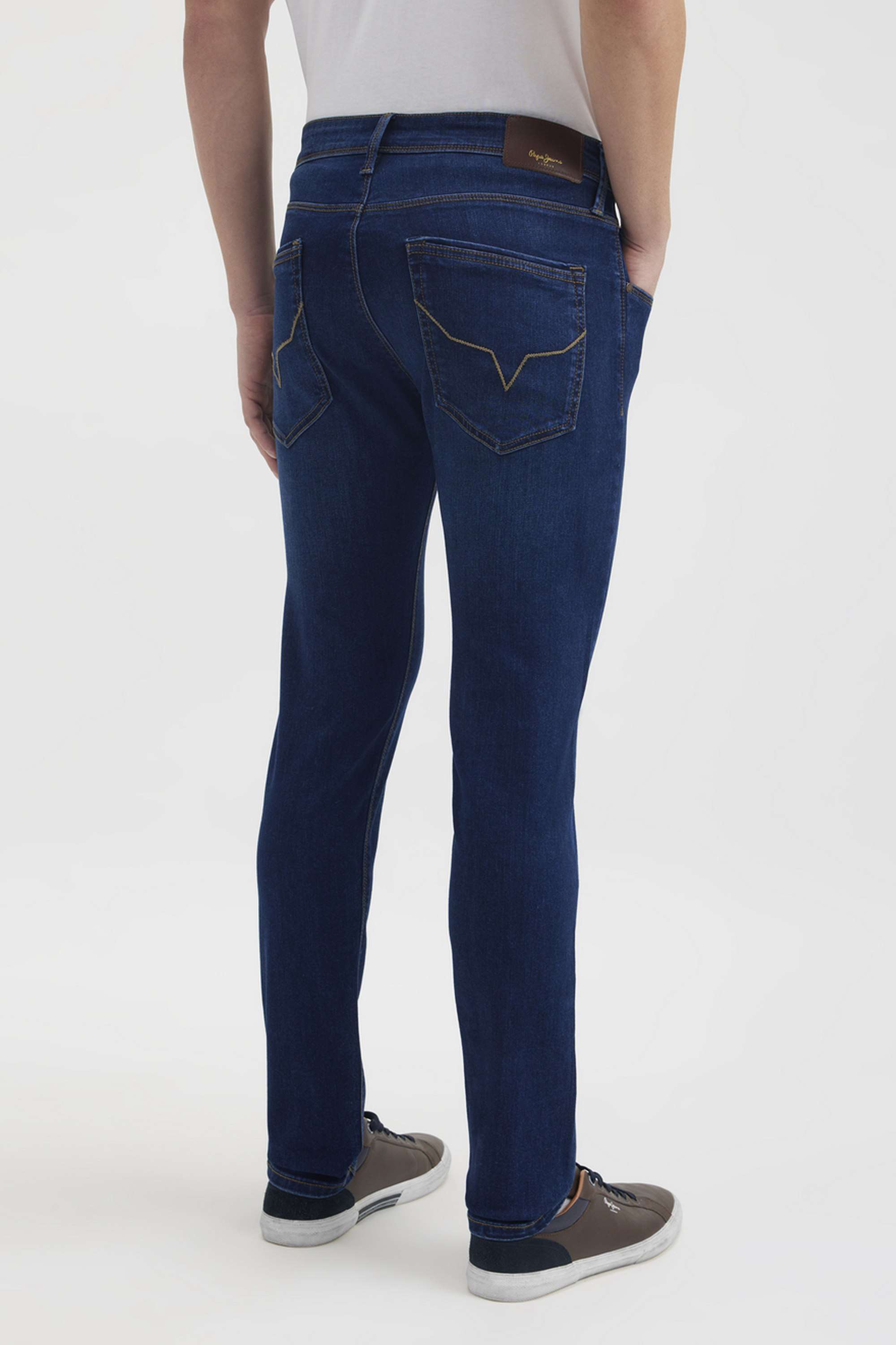 Light-Wash-Blended-Fabric-Slim-Fit-Men-s-Jeans