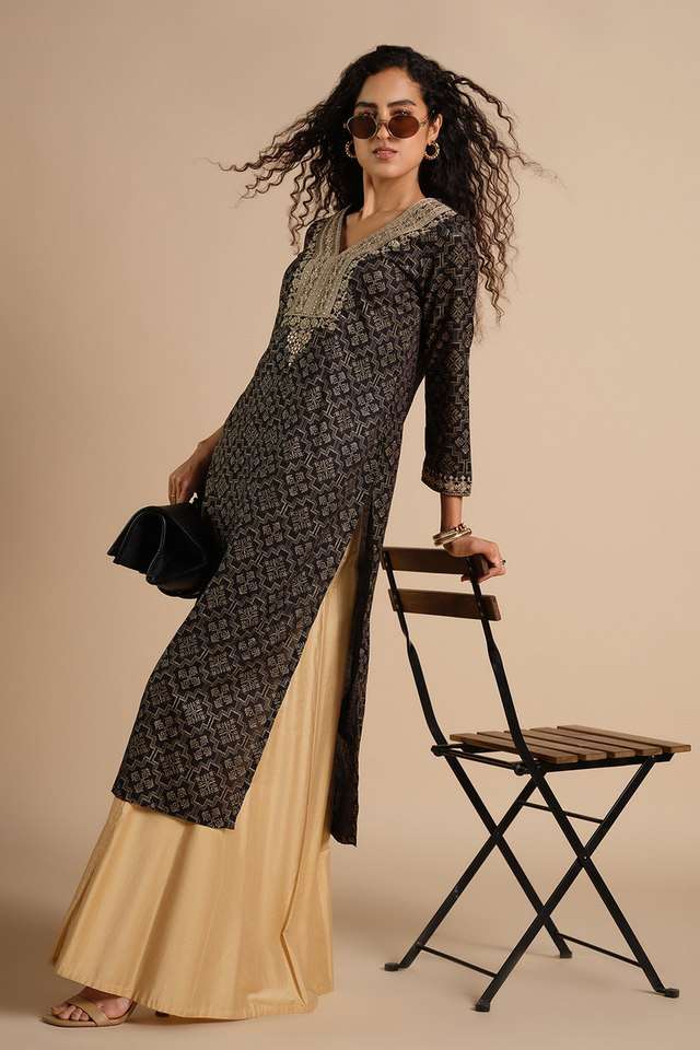 Printed-Modal-V-Neck-Women-s-Festive-Wear-Kurta