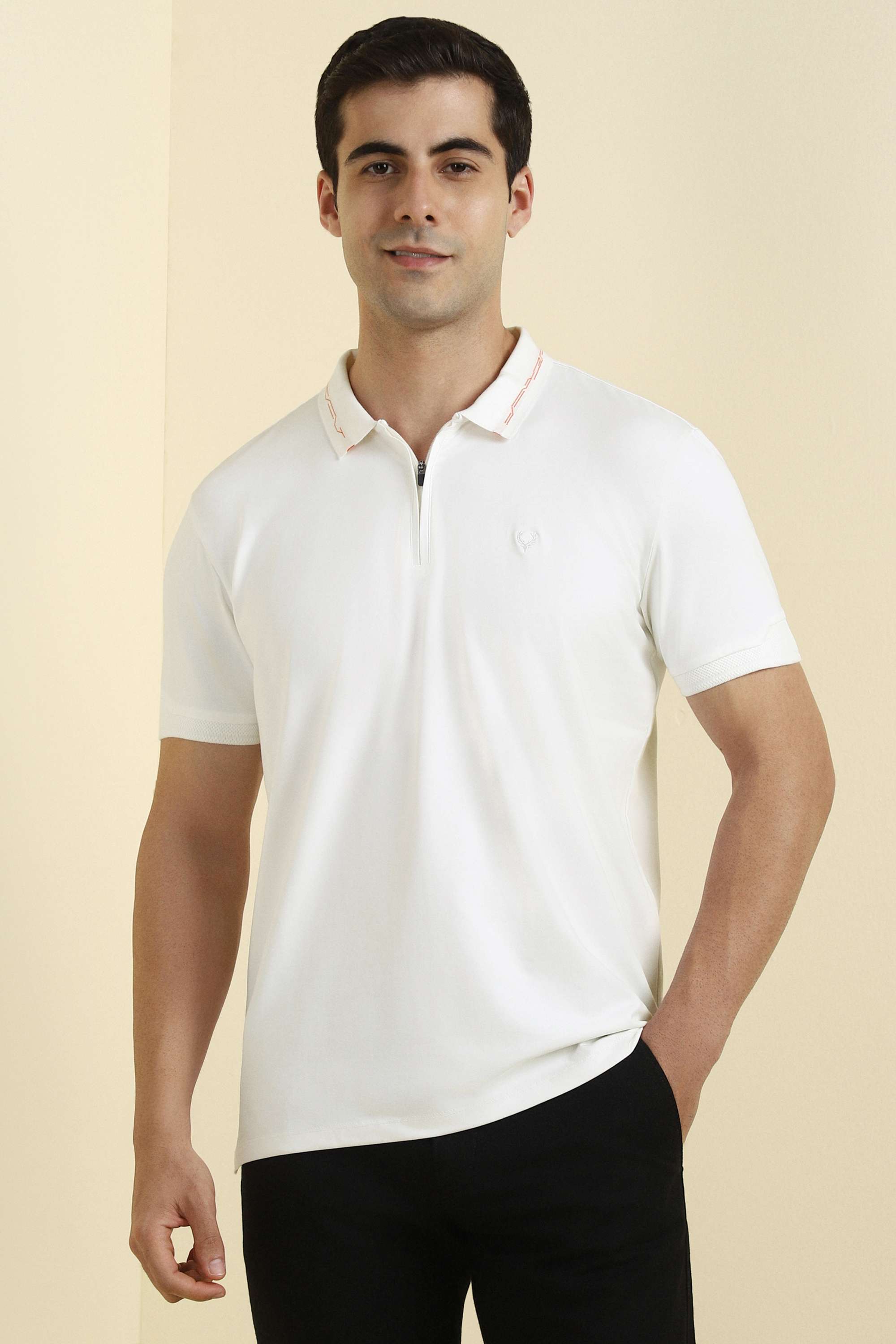 Solid-Blended-Fabric-Regular-Fit-Men-Polo-T-Shirt