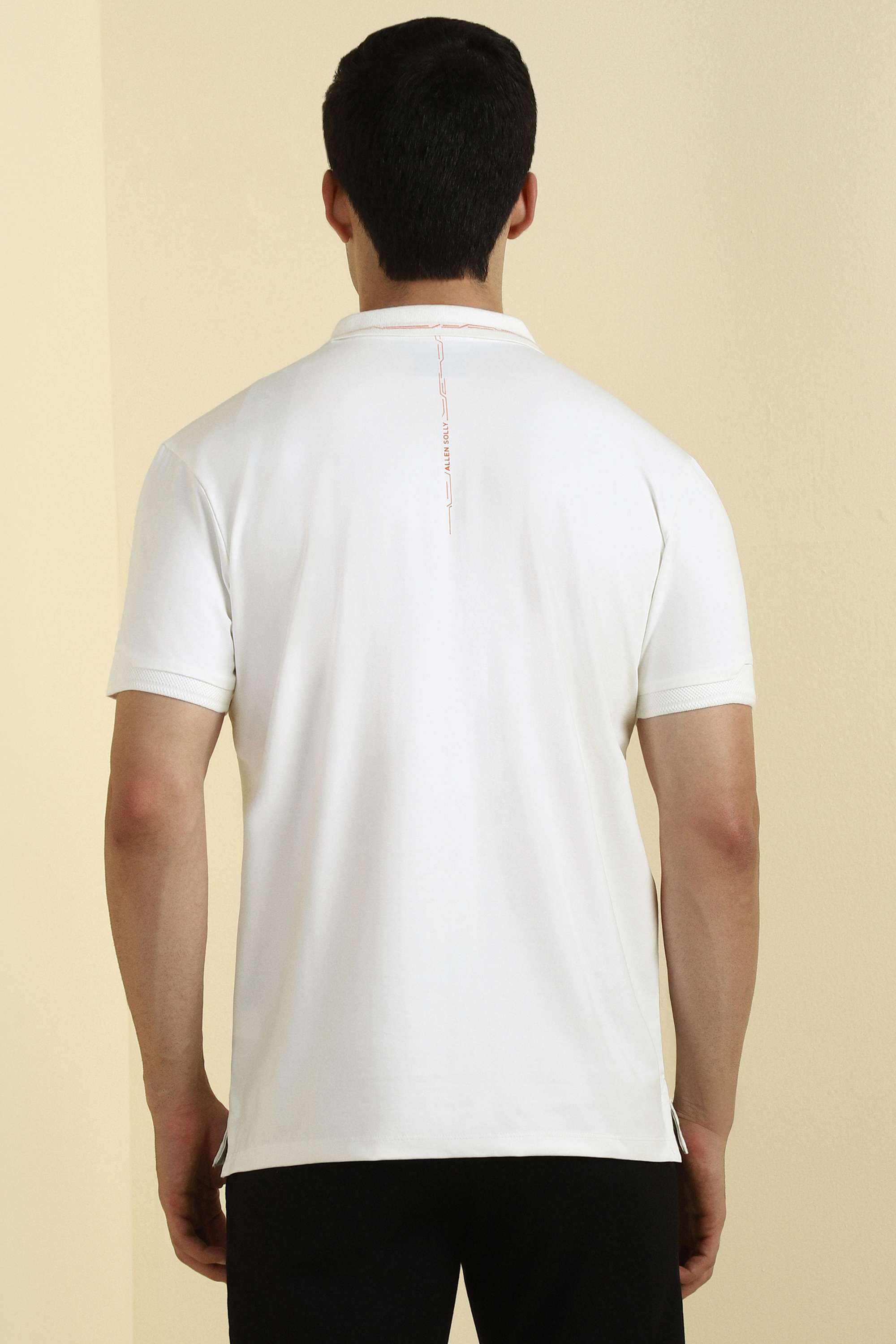 Solid-Blended-Fabric-Regular-Fit-Men-Polo-T-Shirt