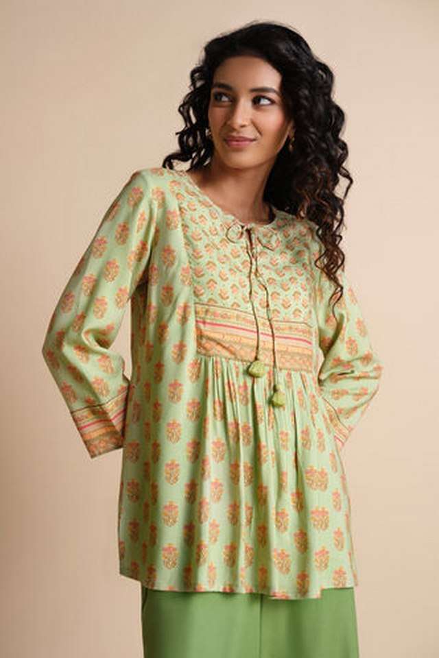 Floral-Viscose-Round-Neck-Women-s-Top