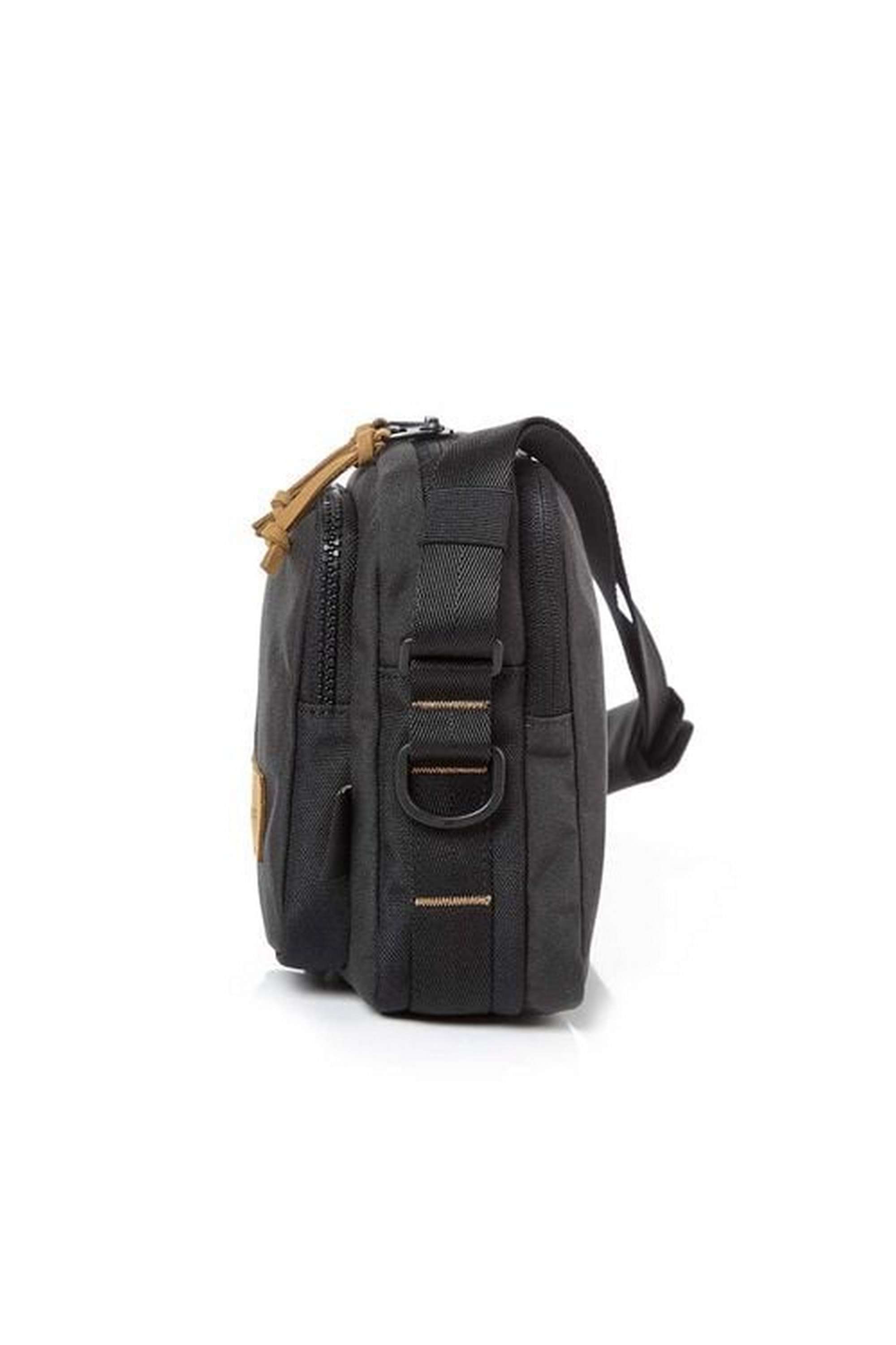 Osler-Blended-Zipper-Closure-Sling-Bag