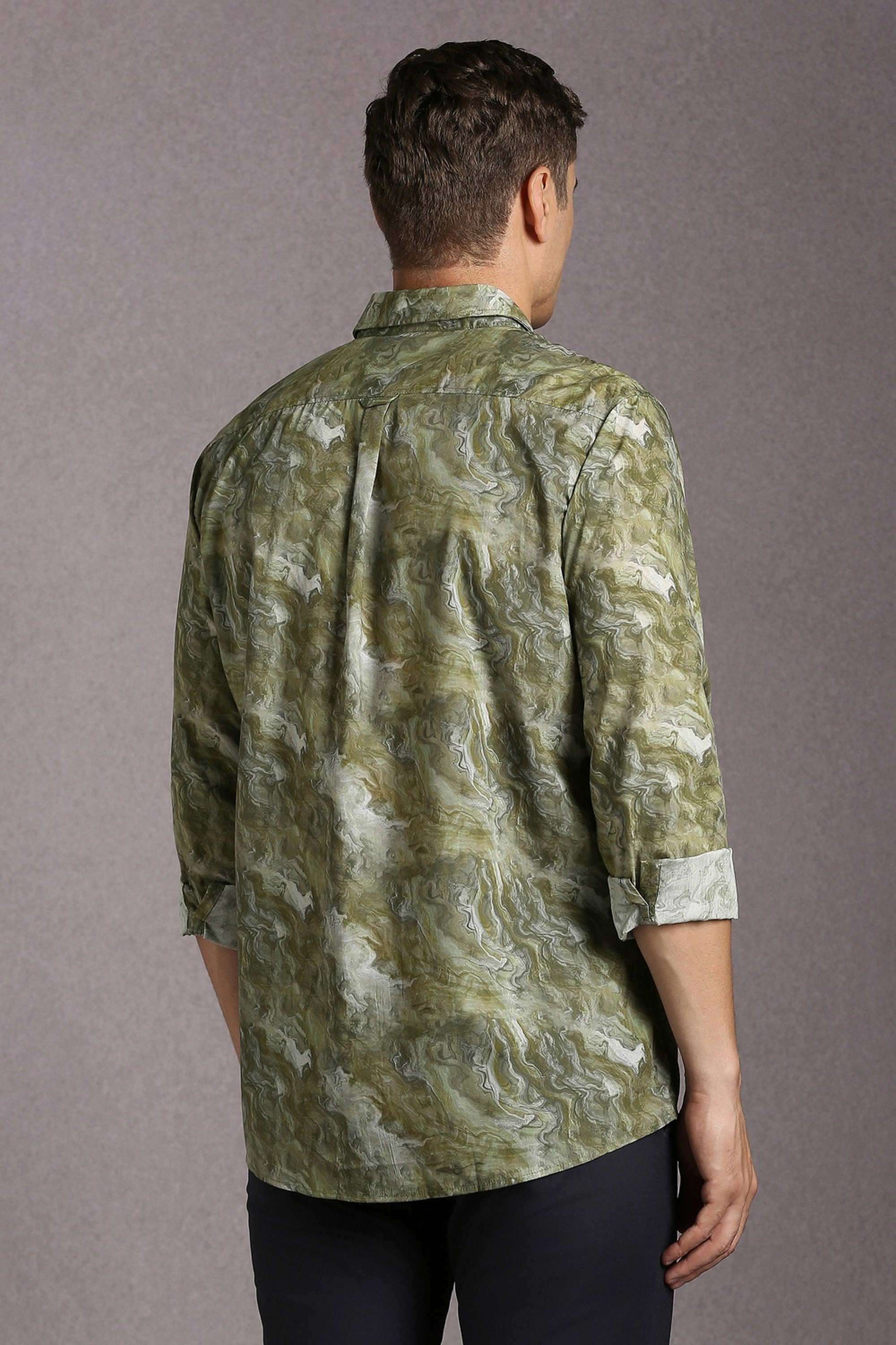 Printed-Cotton-Blend-Slim-Fit-Men-s-Casual-Wear-Shirt