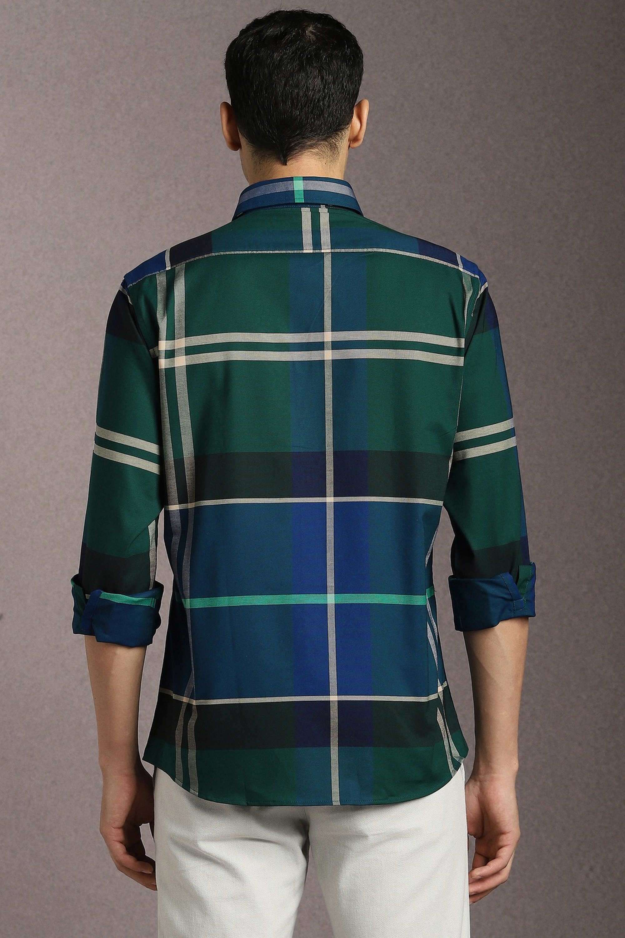 Checks-Cotton-Blend-Slim-Fit-Men-s-Casual-Wear-Shirt