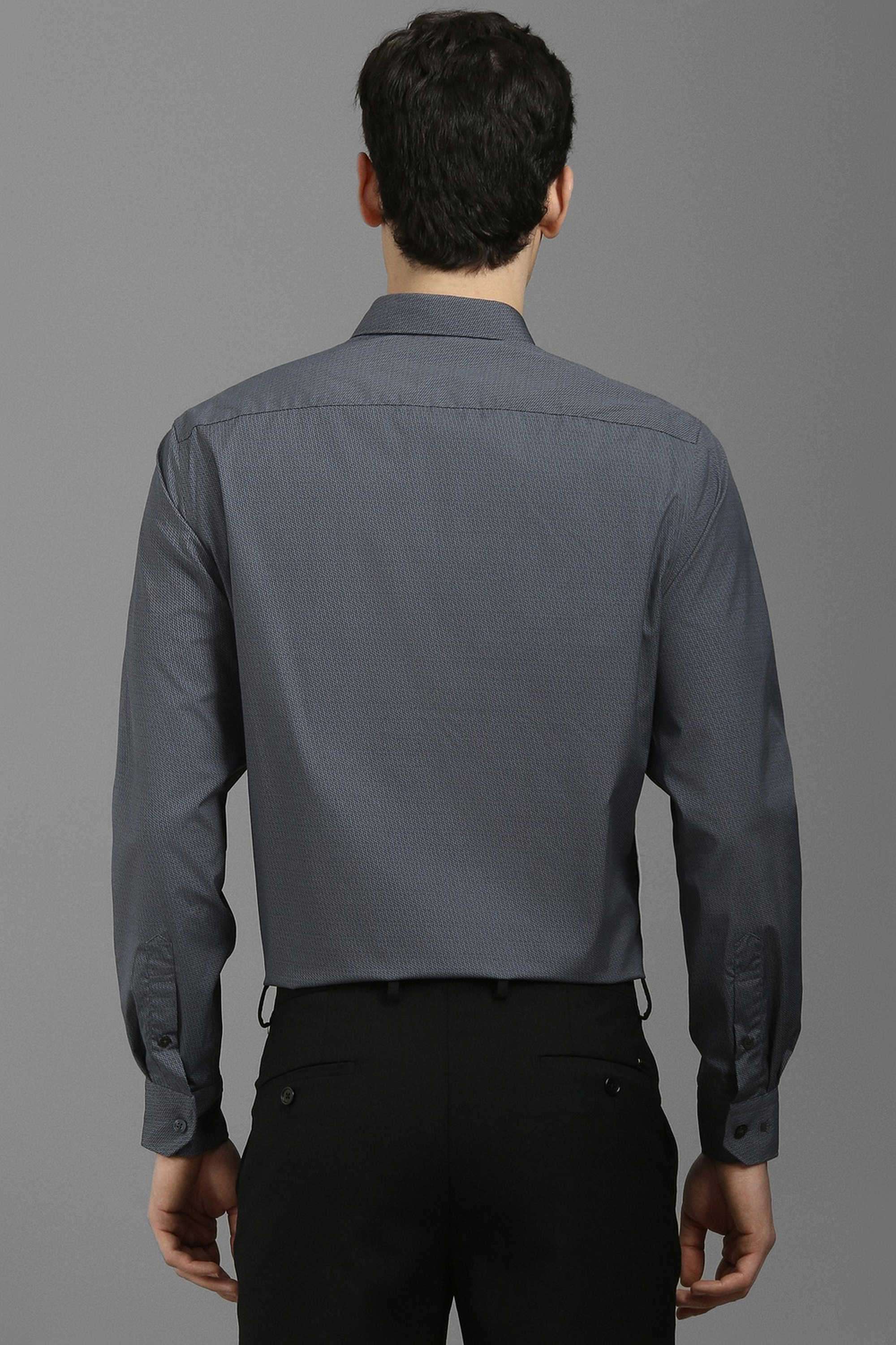 Geometric-Print-Polyester-Cotton-Regular-Fit-Men-s-Formal-Wear-Shirt