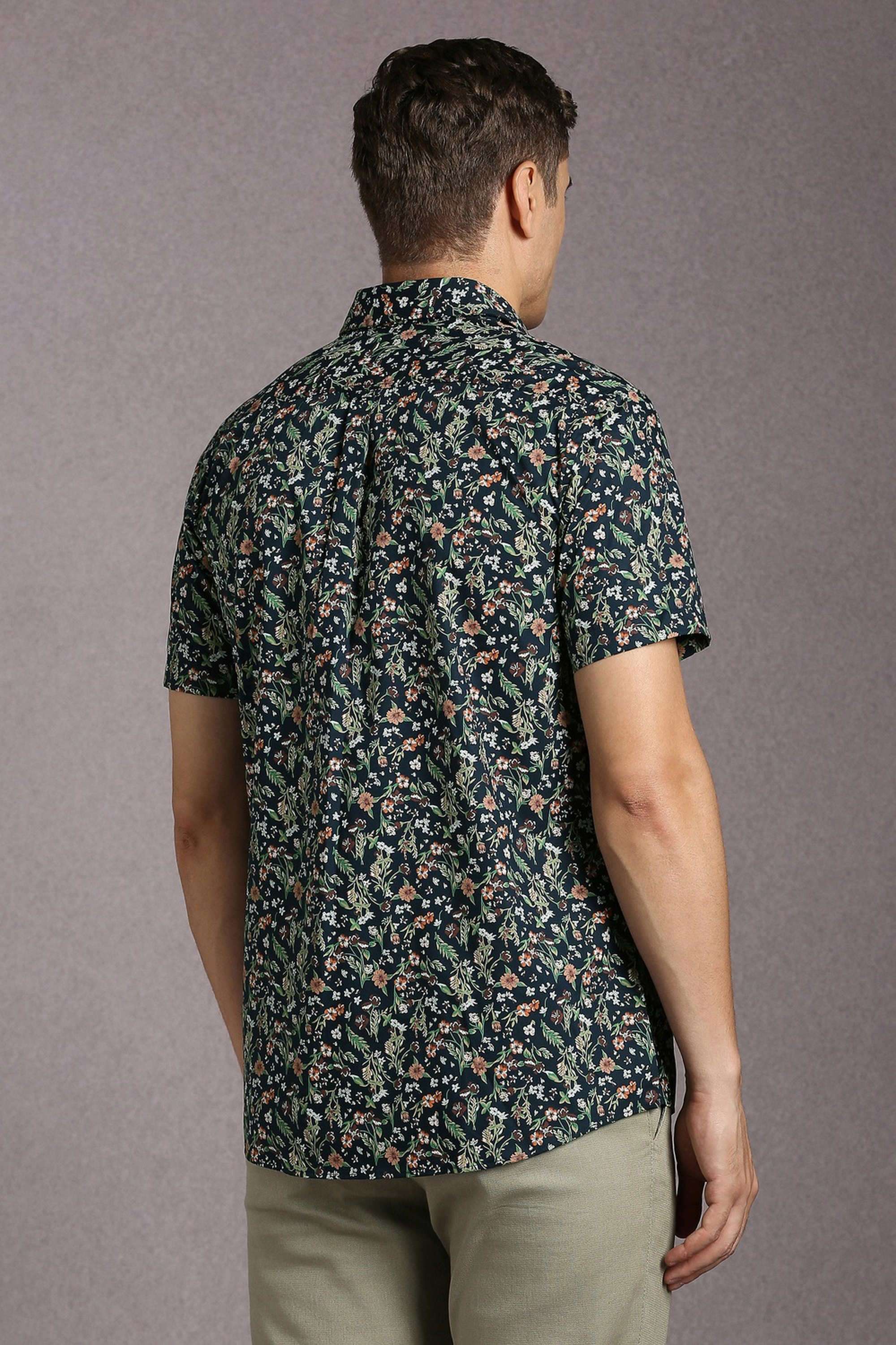 Printed-Cotton-Blend-Slim-Fit-Men-s-Casual-Wear-Shirt