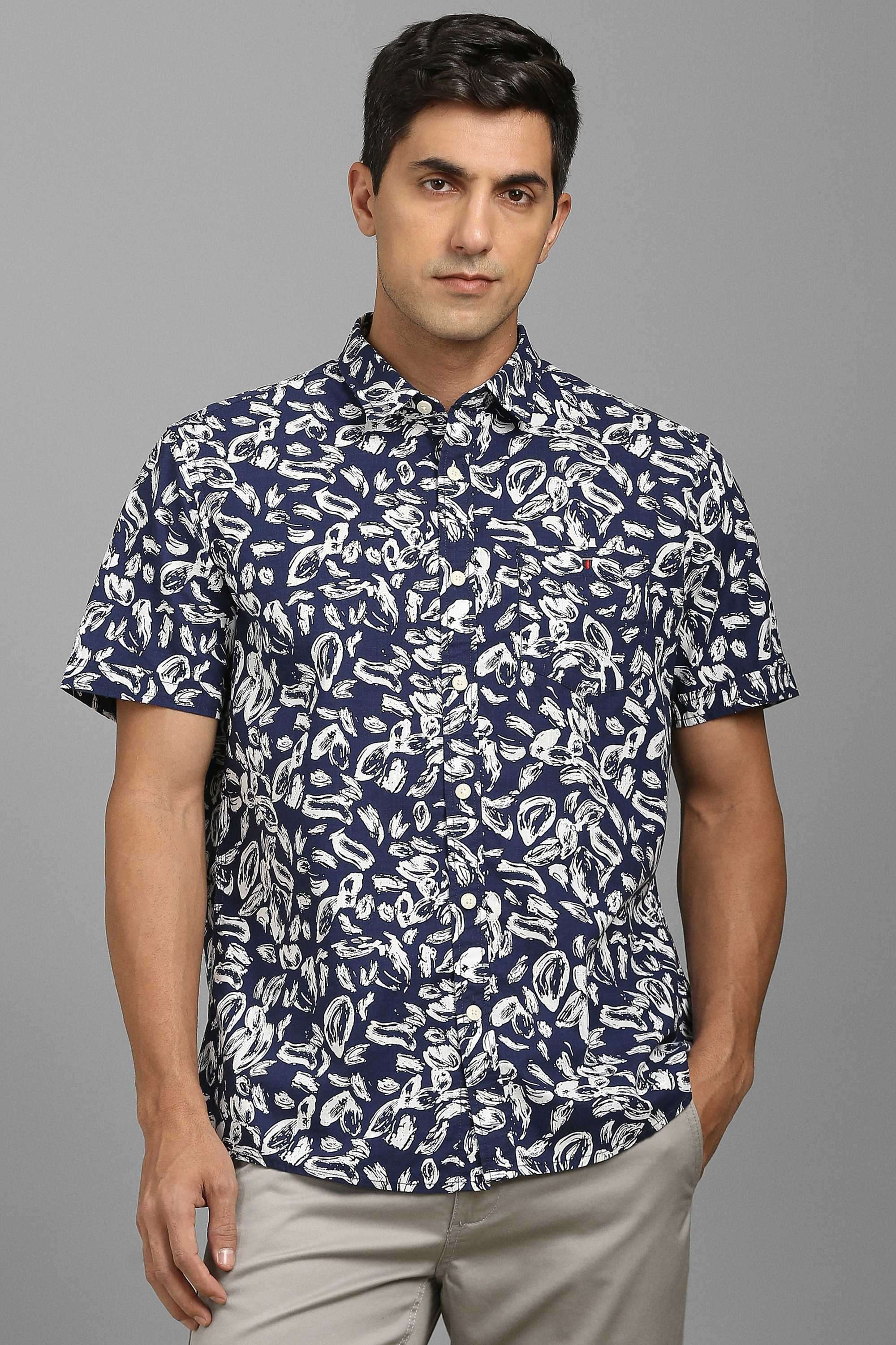 Printed-Cotton-Slim-Fit-Men-s-Casual-Wear-Shirt