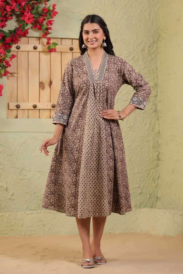 Printed-Cotton-V-Neck-Women-s-A-line-Kurta