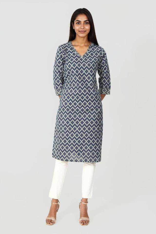 Printed-Cotton-V-Neck-Women-s-Casual-Wear-Kurta