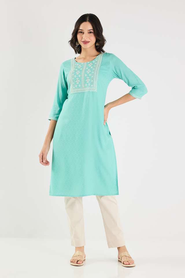 Embroidered-Rayon-Round-Neck-Women-s-Kurta