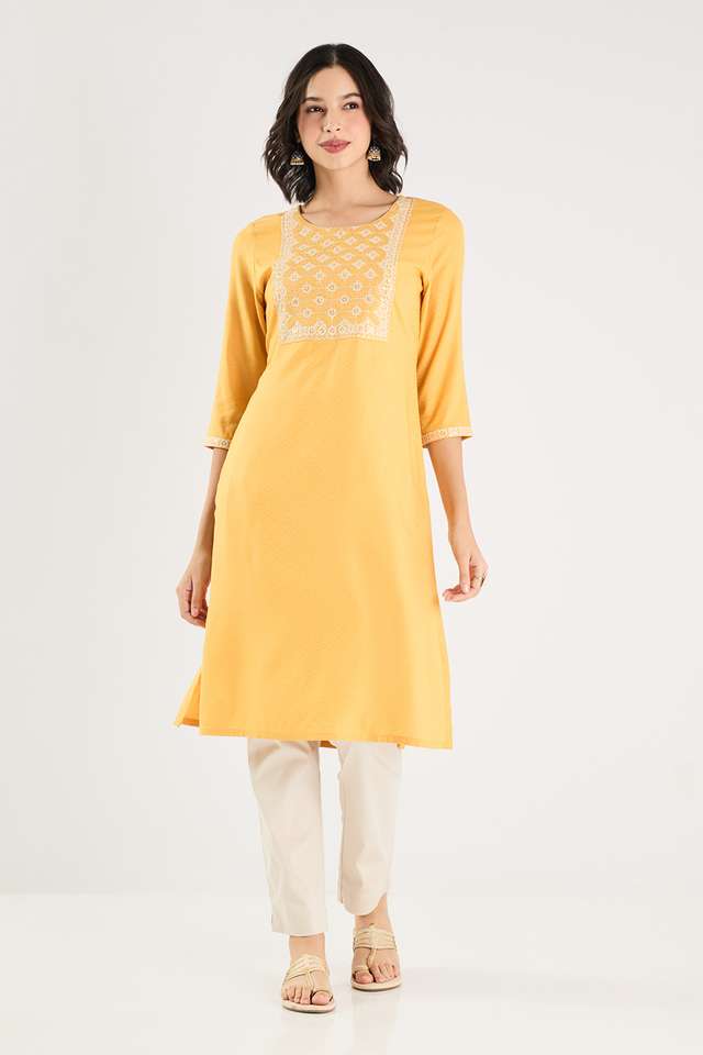 Embroidered-Rayon-Round-Neck-Women-s-Kurta