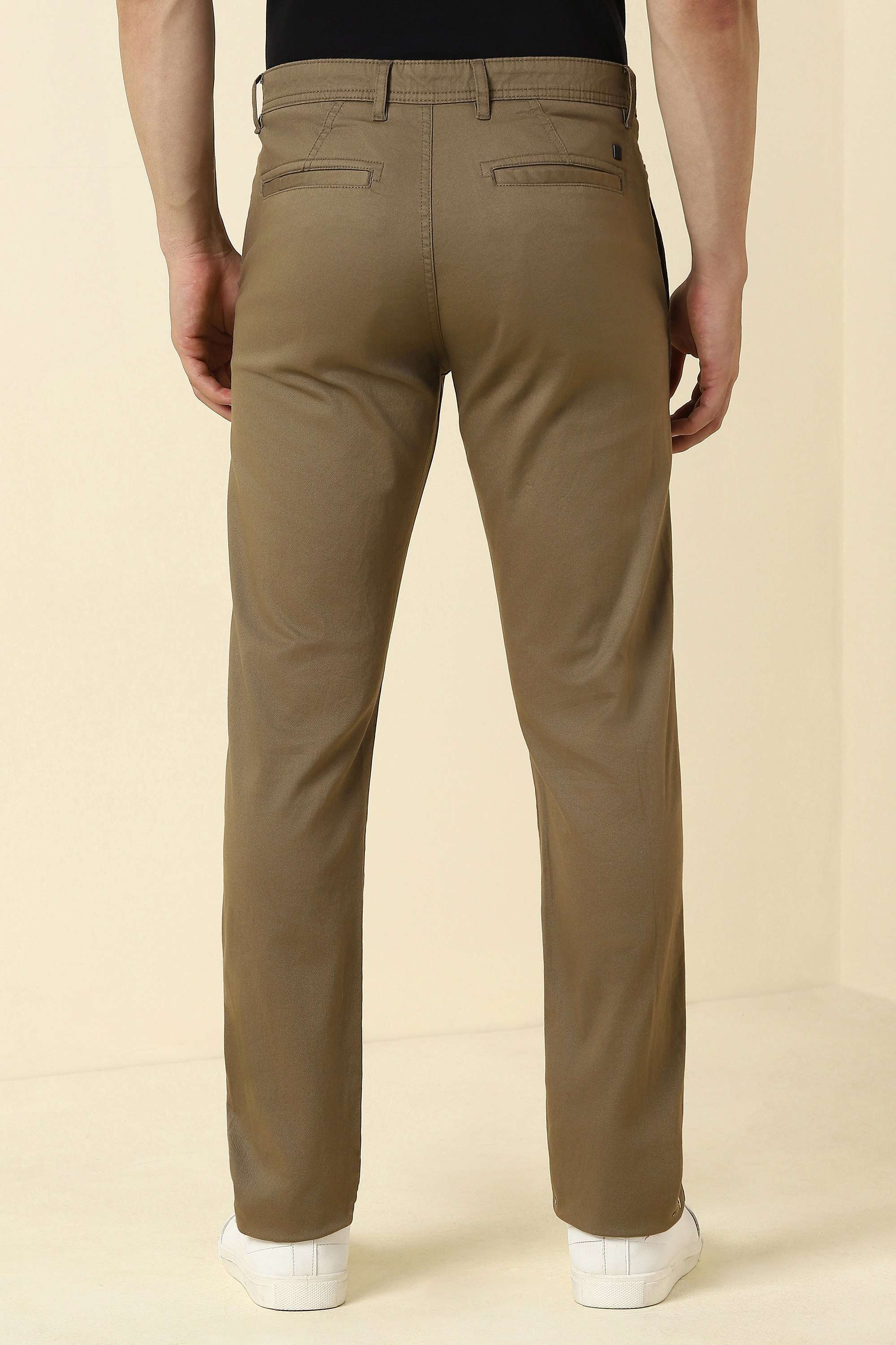 Textured-Cotton-Blend-Slim-Fit-Men-s-Trousers