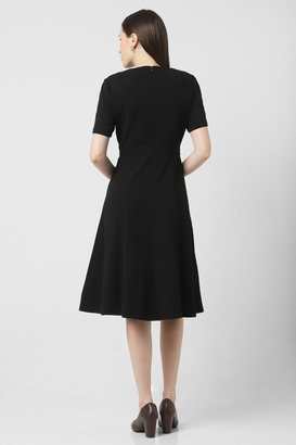 Solid-Polyester-Round-Neck-Women-s-Knee-Length-Dress