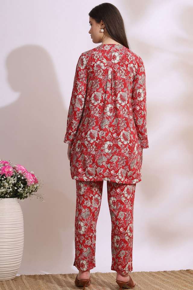 Floral-Viscose-Regular-Fit-Women-s-Kurti-And-Pants-Co-Ord-Set