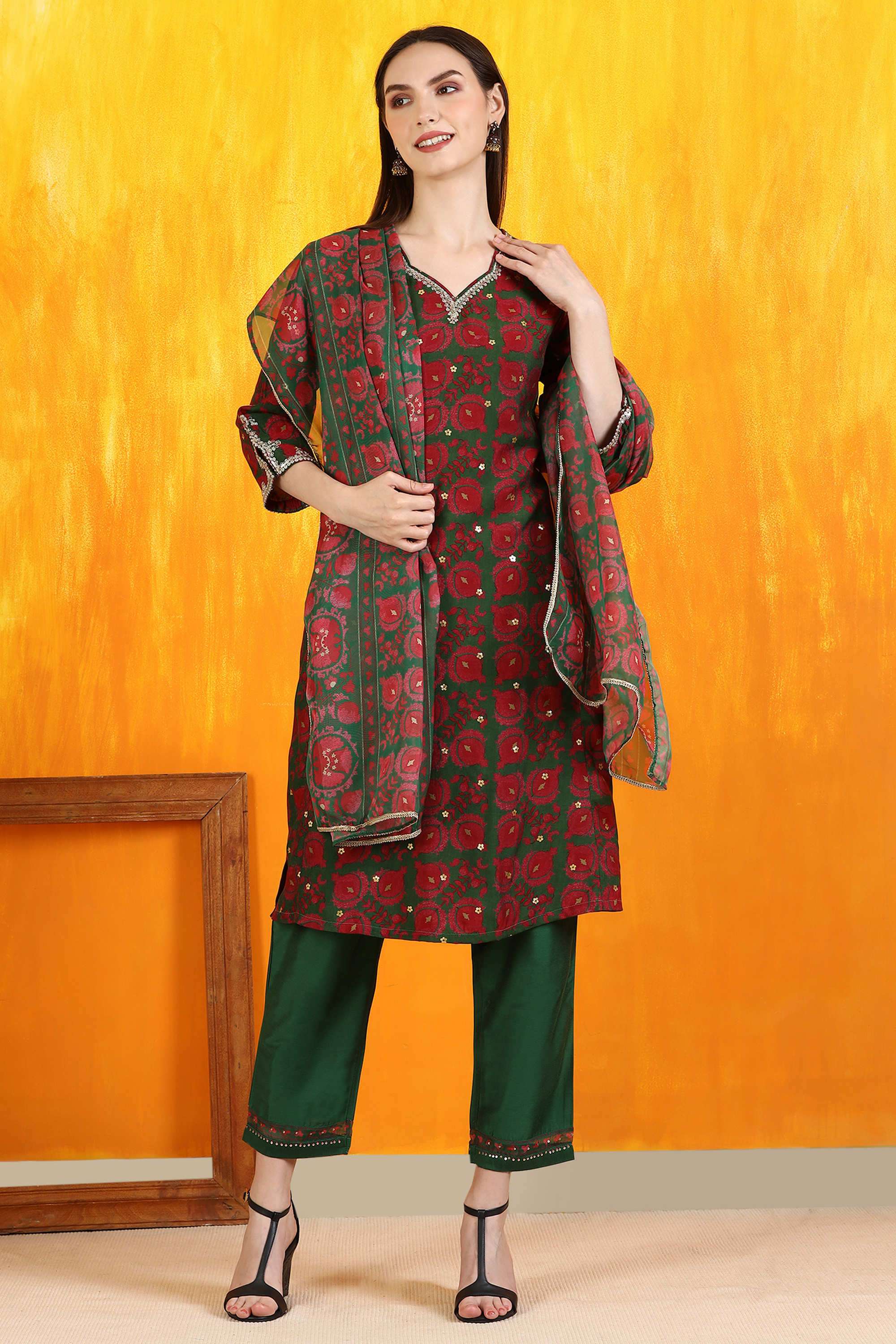 Floral-Calf-Length-Viscose-Woven-Women-s-Kurta-Set