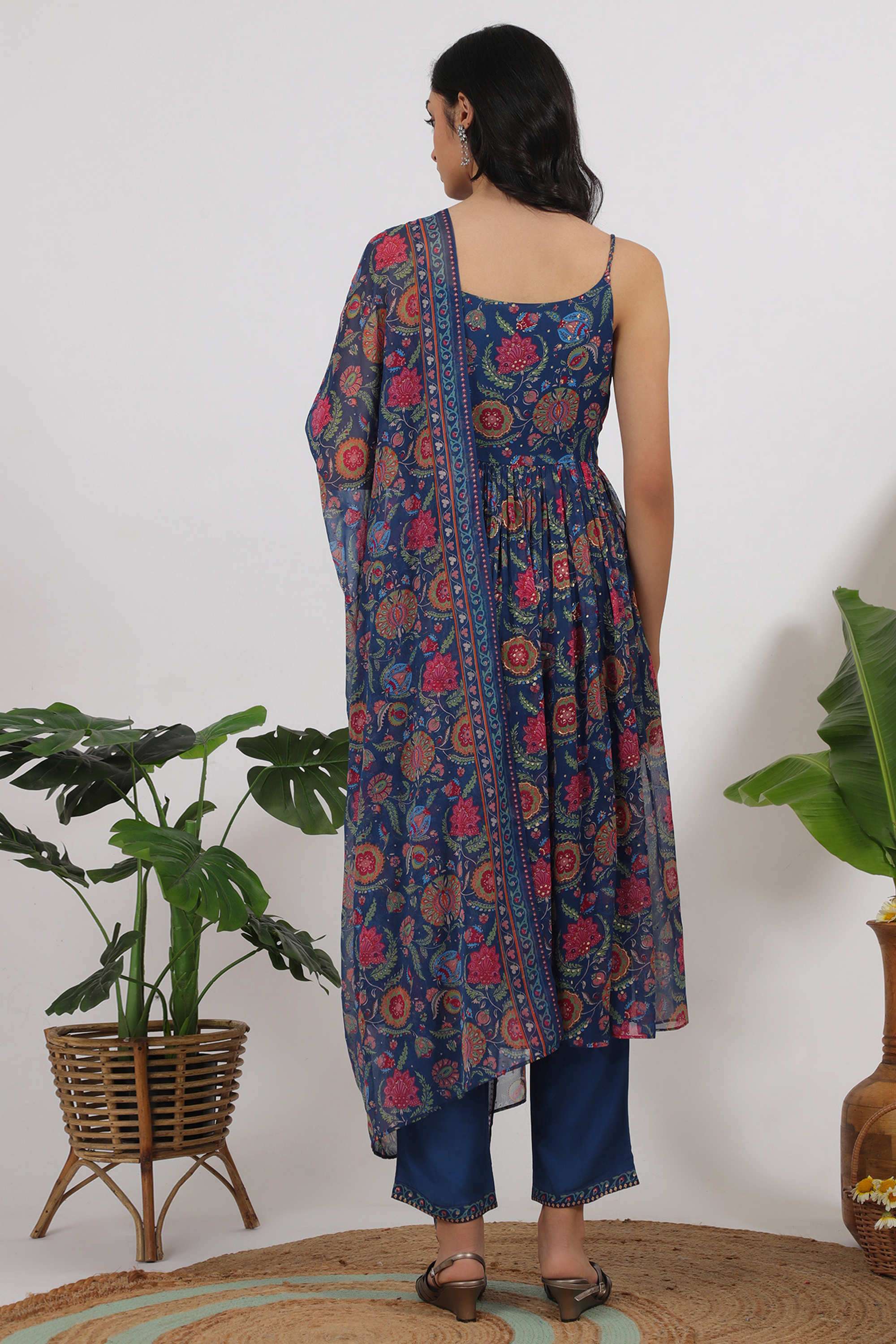 Floral-Calf-Length-Polyester-Woven-Women-s-Kurta-Set