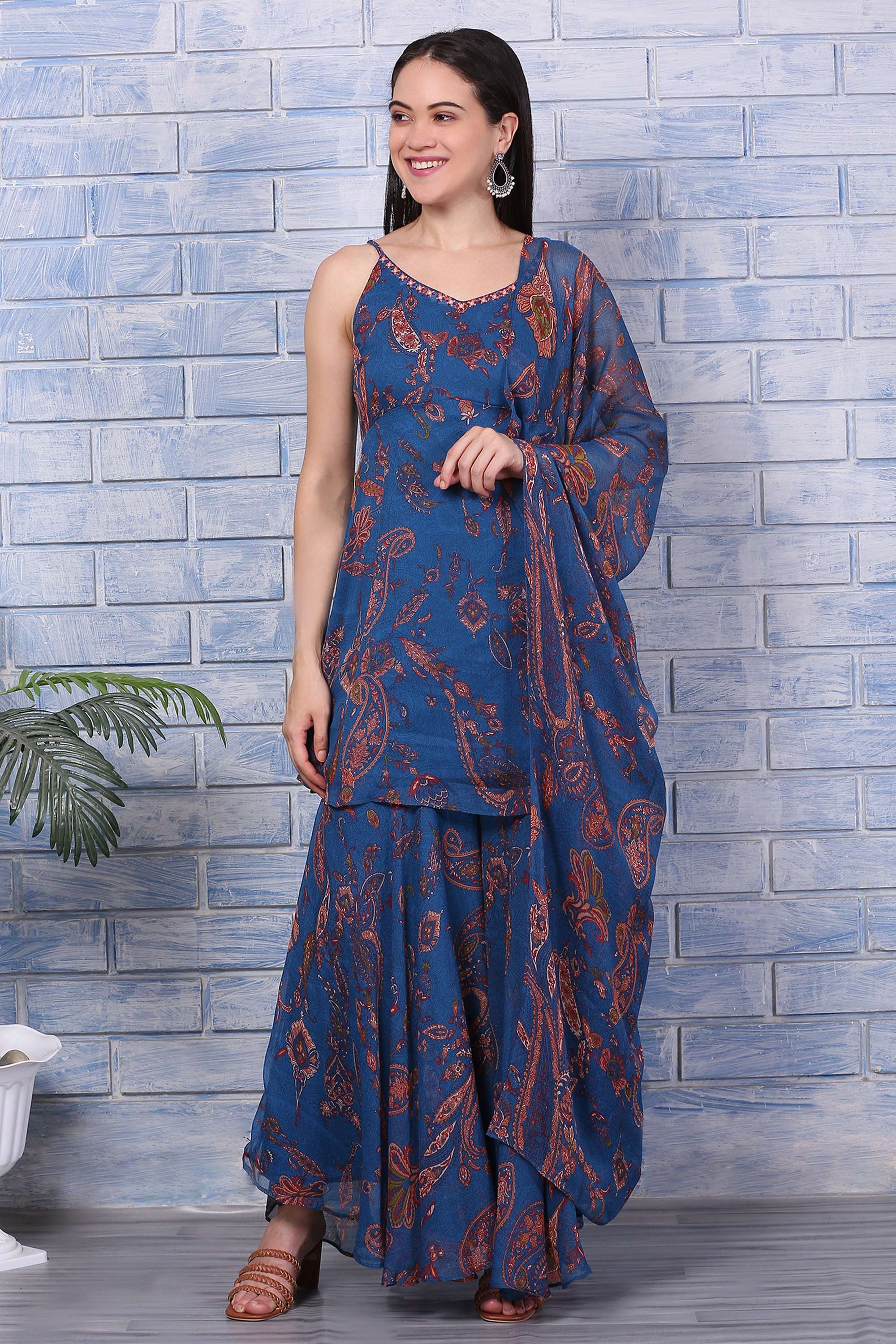 Printed-Polyester-Round-Neck-Women-s-Fusion-Wear-Kurta-set
