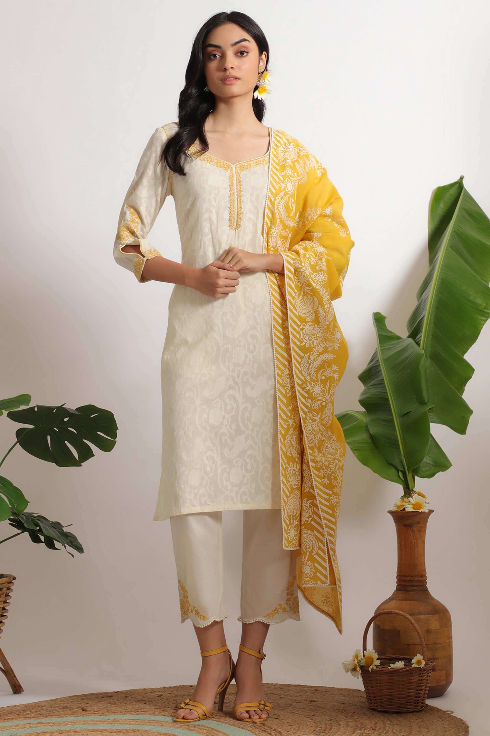 Embroidered-Knee-Length-Pure-Cotton-Woven-Women-s-Kurta-Set