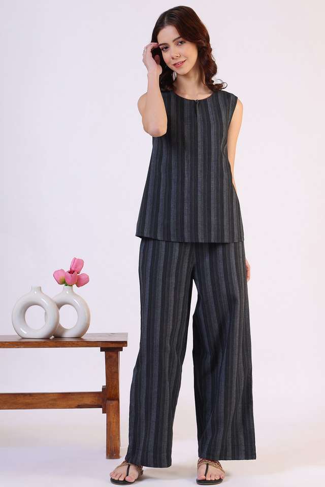 Stripes-Hip-Length-Cotton-Woven-Women-s-Kurta-Set