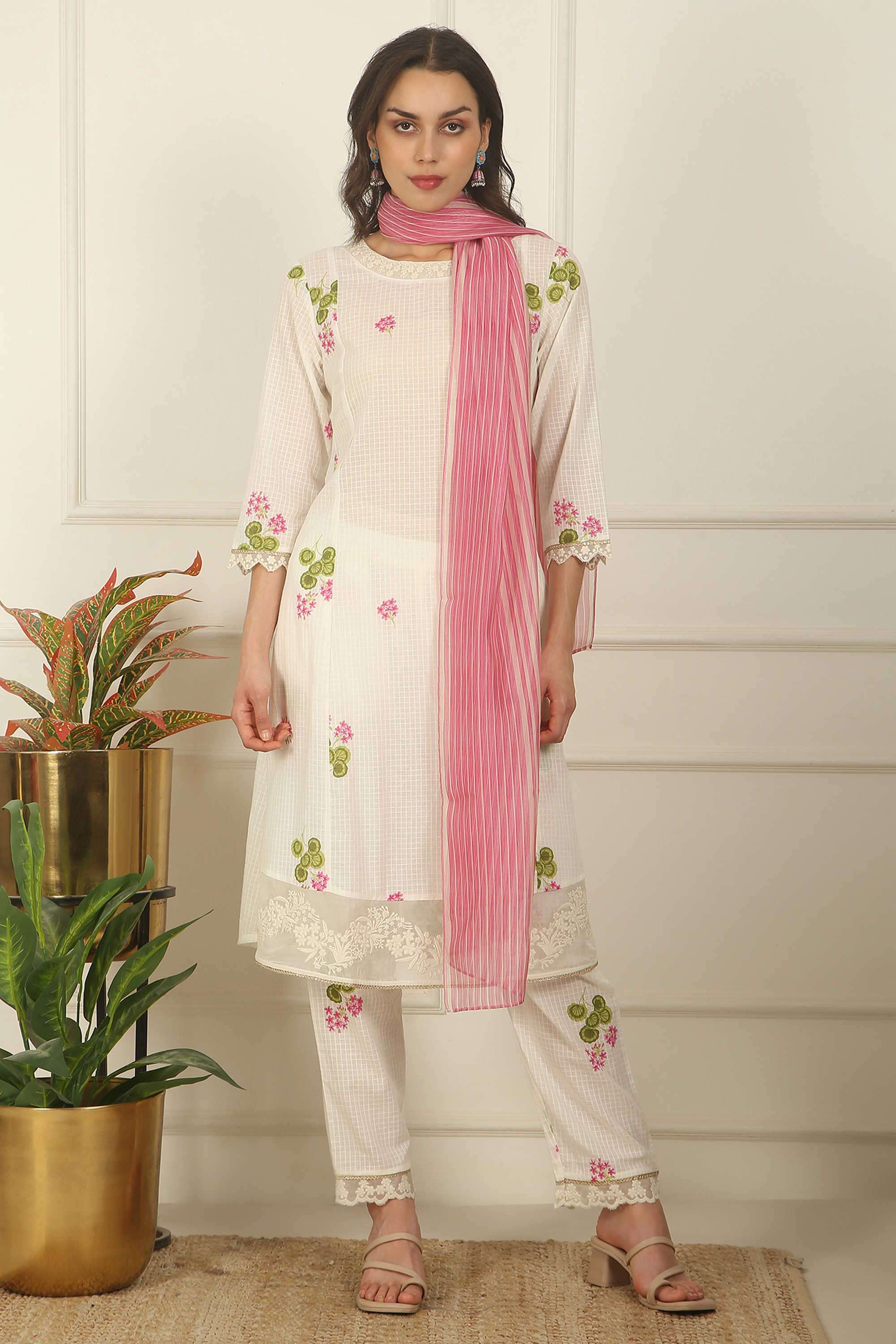 Floral-Cotton-Round-Neck-Women-s-Fusion-Wear-Kurta-Set