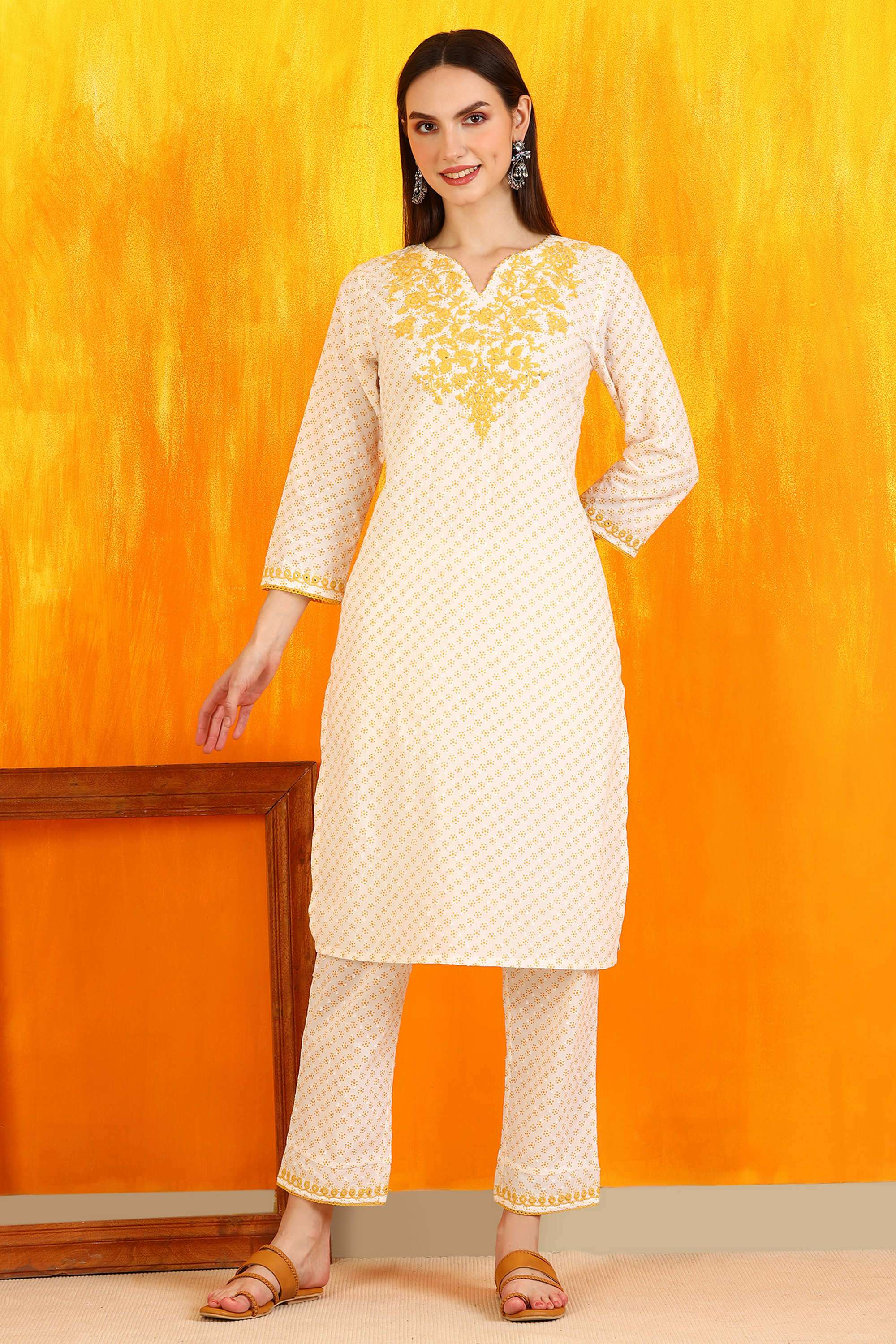 Embroidered-Pure-Cotton-Round-Neck-Women-s-Fusion-Wear-Kurta