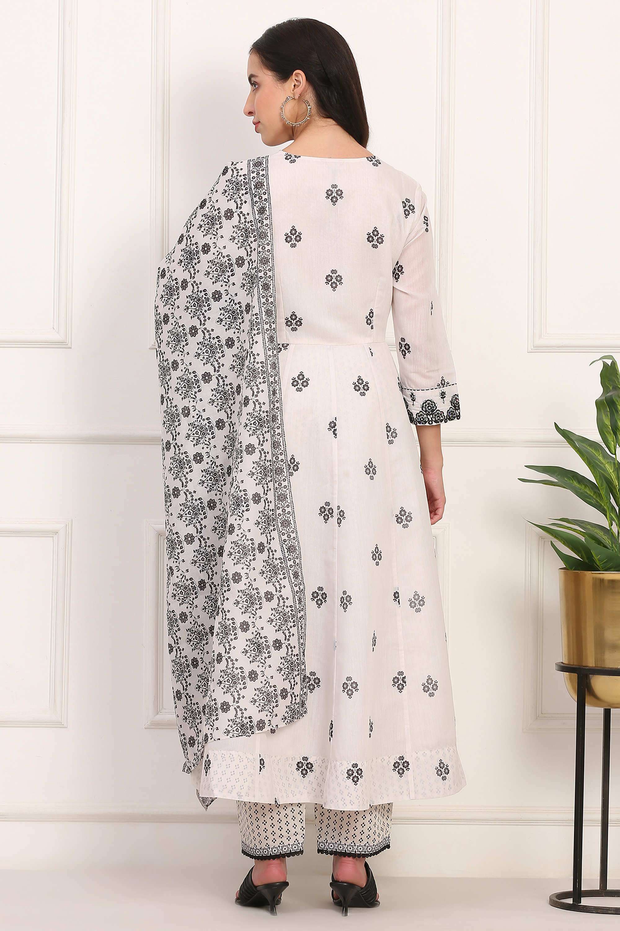 Floral-Calf-Length-Polyester-Woven-Women-s-Kurta-Set
