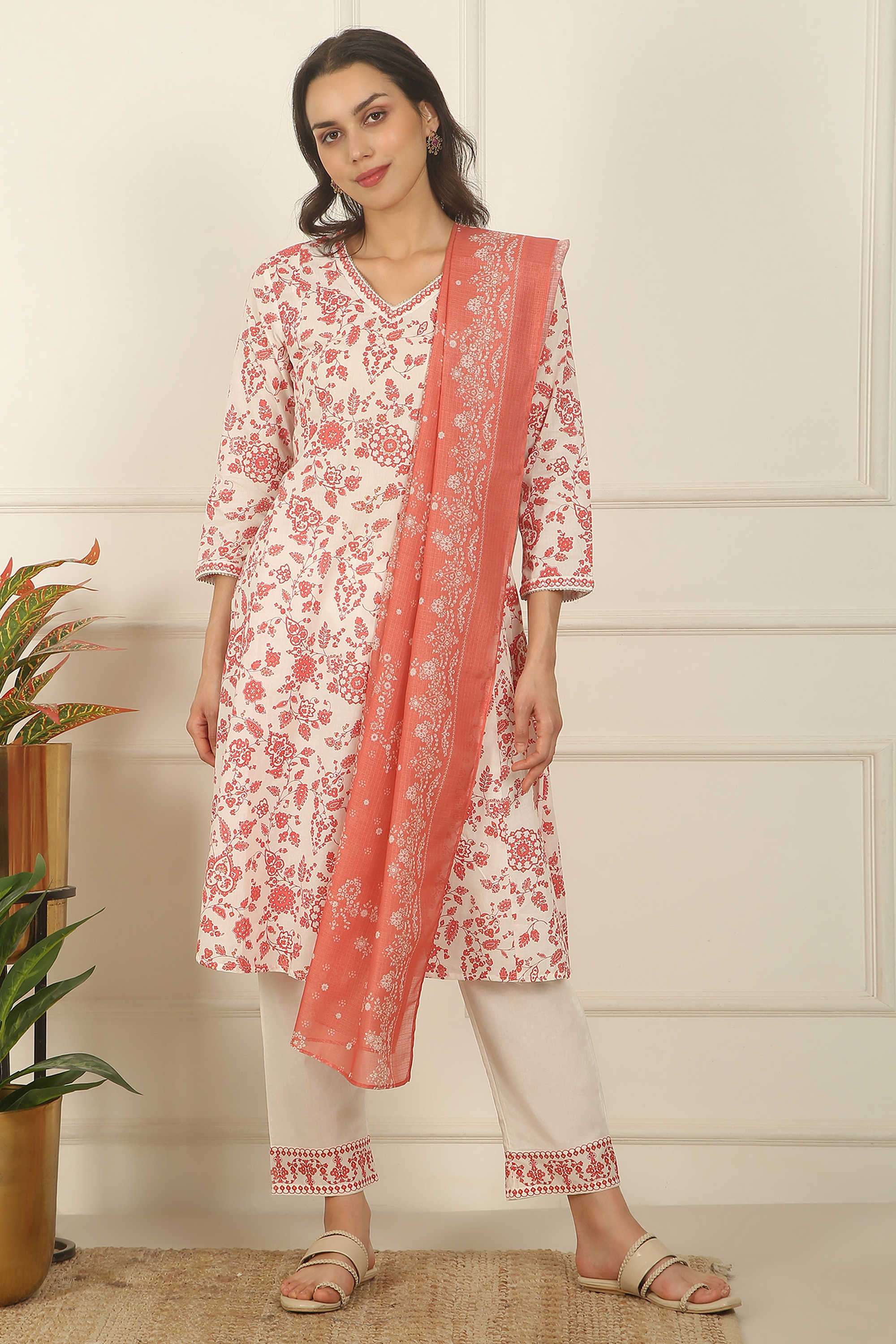 Floral-Cotton-V-Neck-Women-s-Fusion-Wear-Kurta-Set