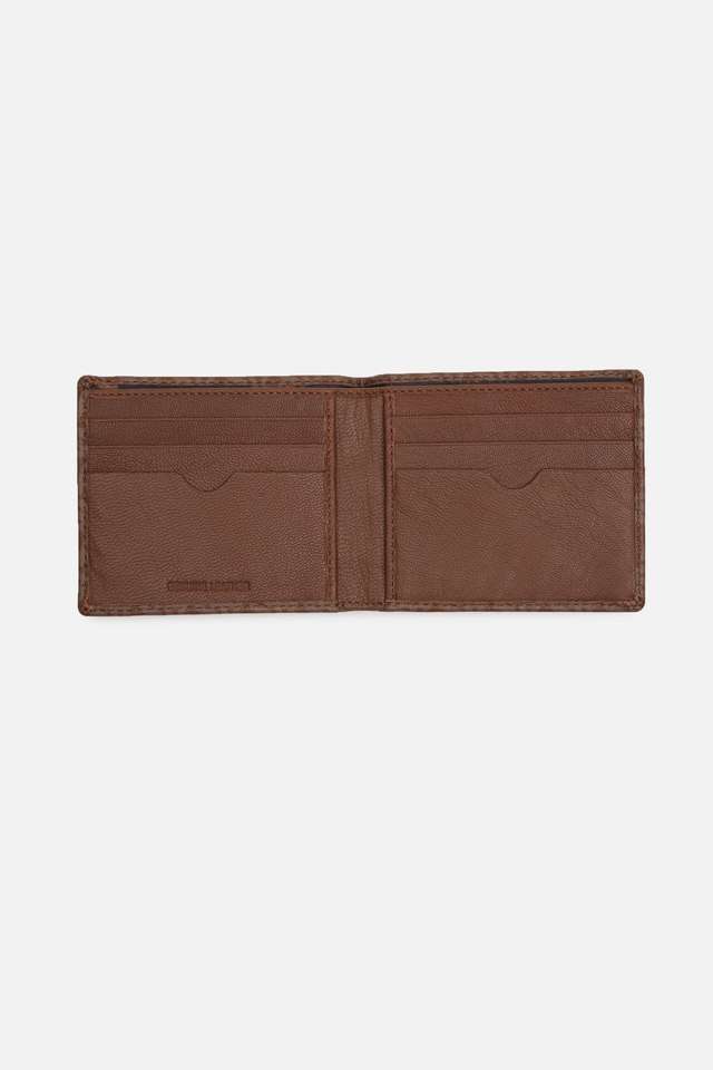 Textured-Leather-Men-s-Formal-Wallet
