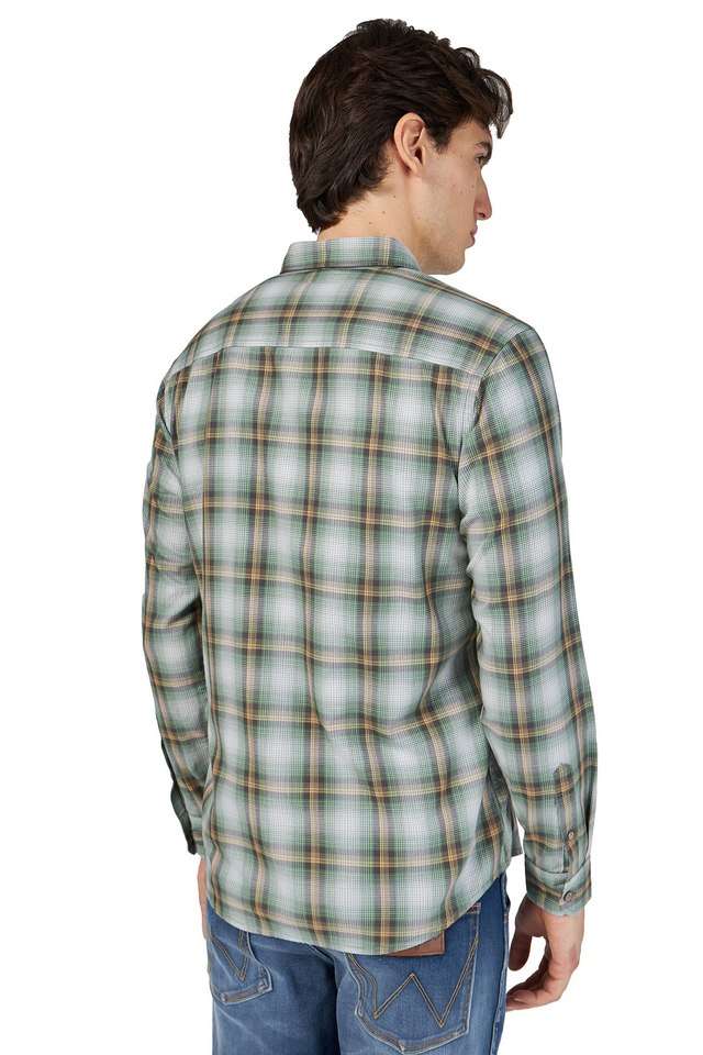 Solid-Cotton-Regular-Fit-Men-s-Casual-Wear-Shirt